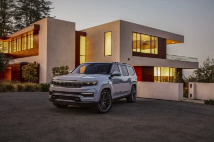 Jeep's 2020 Concept Grand Wagoneer