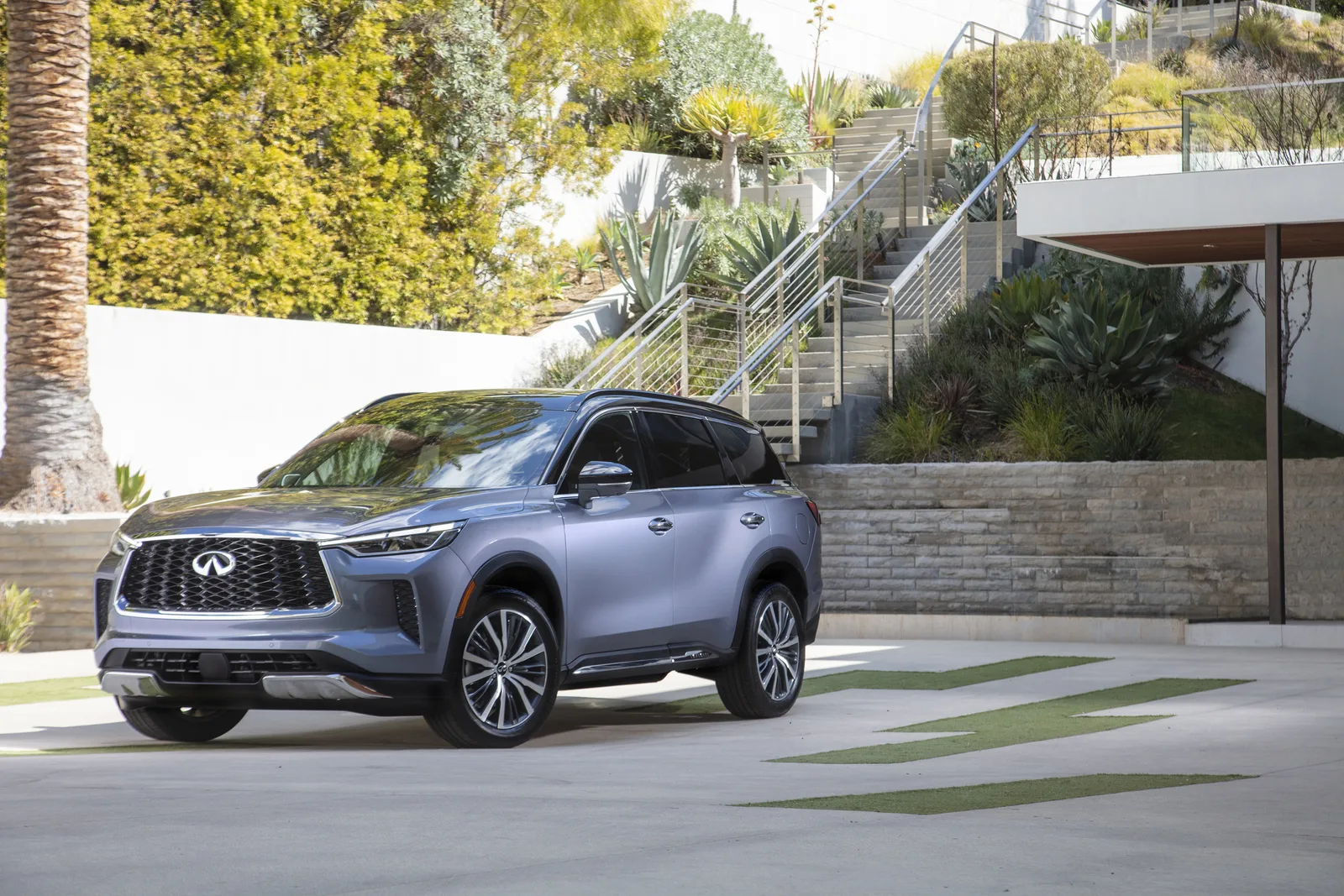 Family Luxury: 2022 Infiniti QX60
