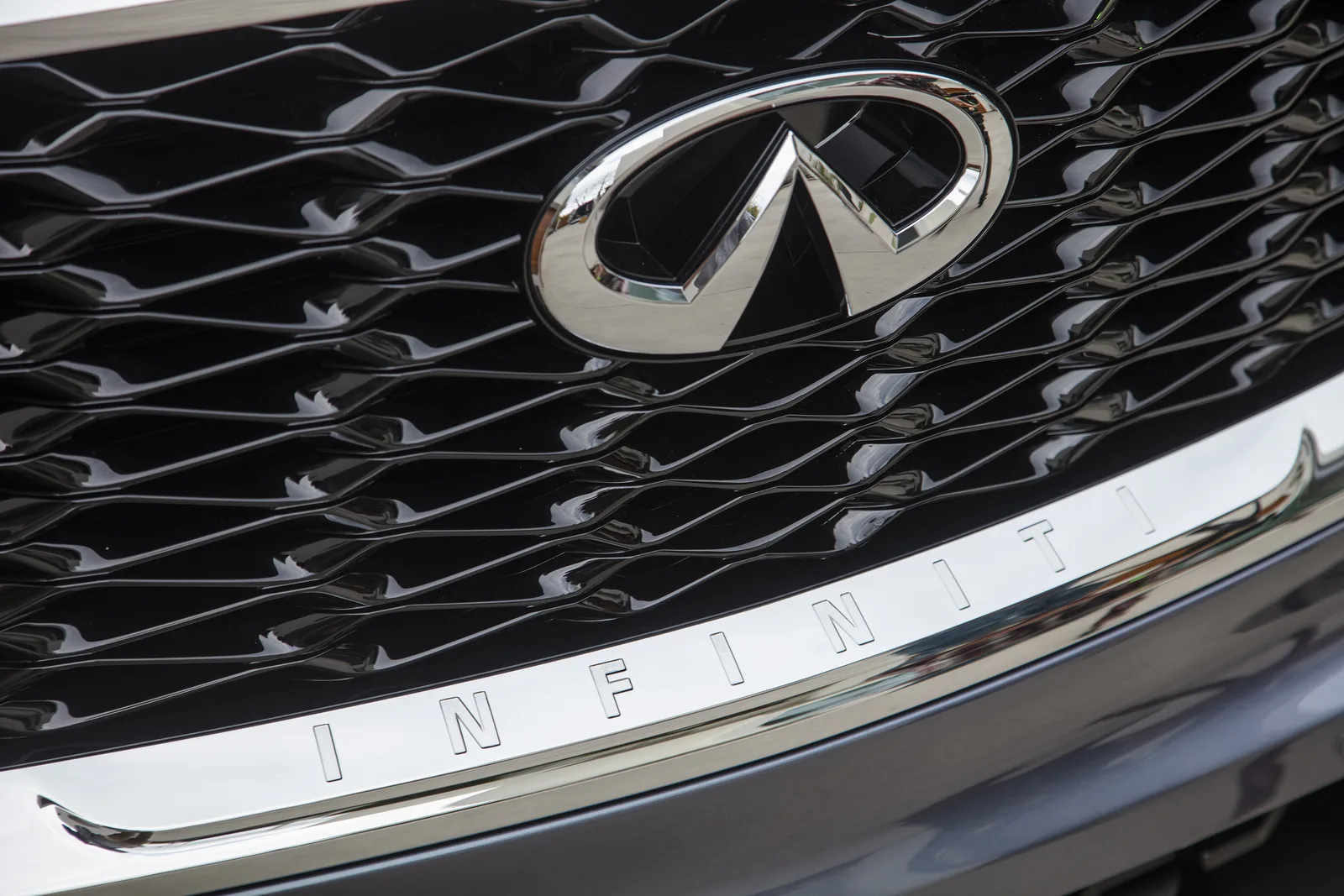 Family Luxury: 2022 Infiniti QX60