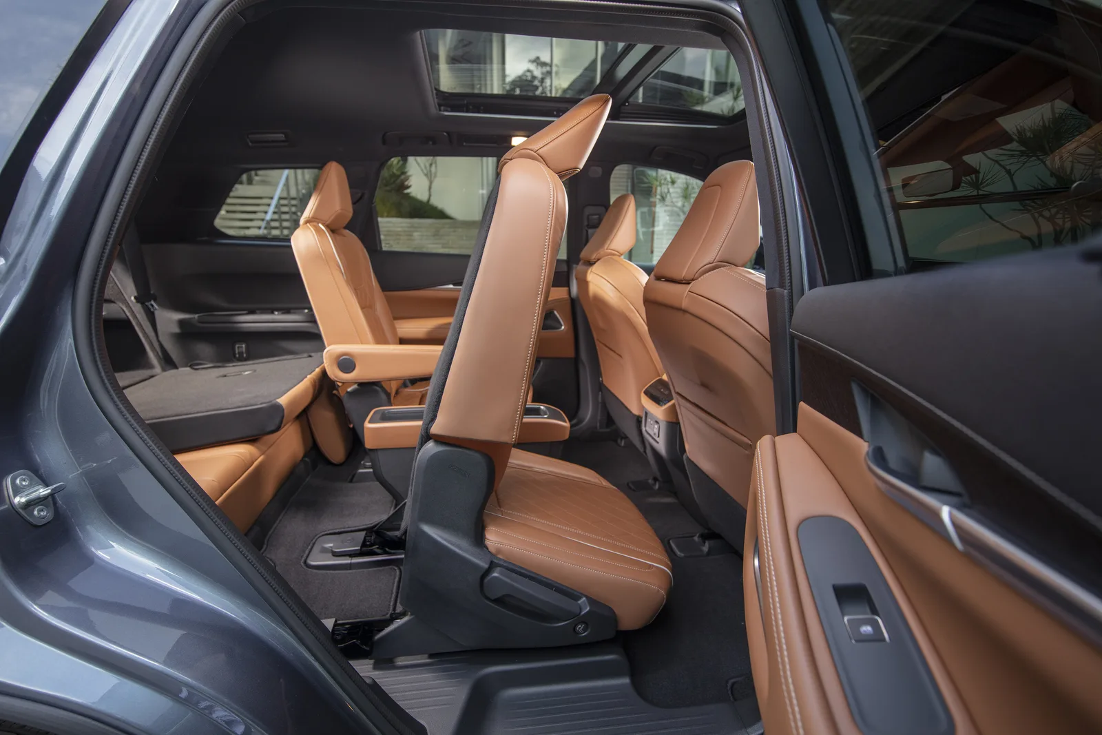Family Luxury: 2022 Infiniti QX60