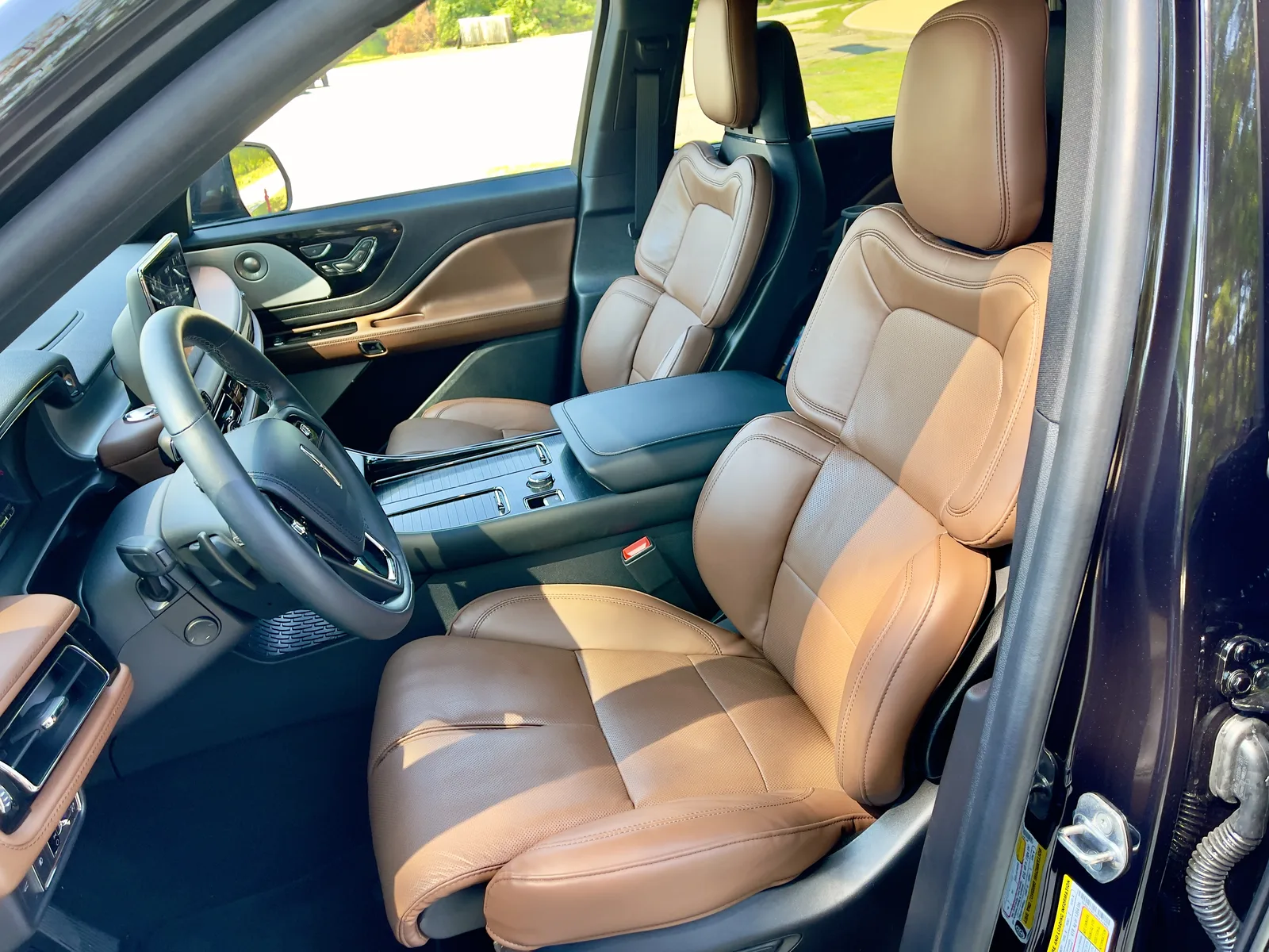 On Cloud 9: 2022 Lincoln Aviator Reserve I AWD