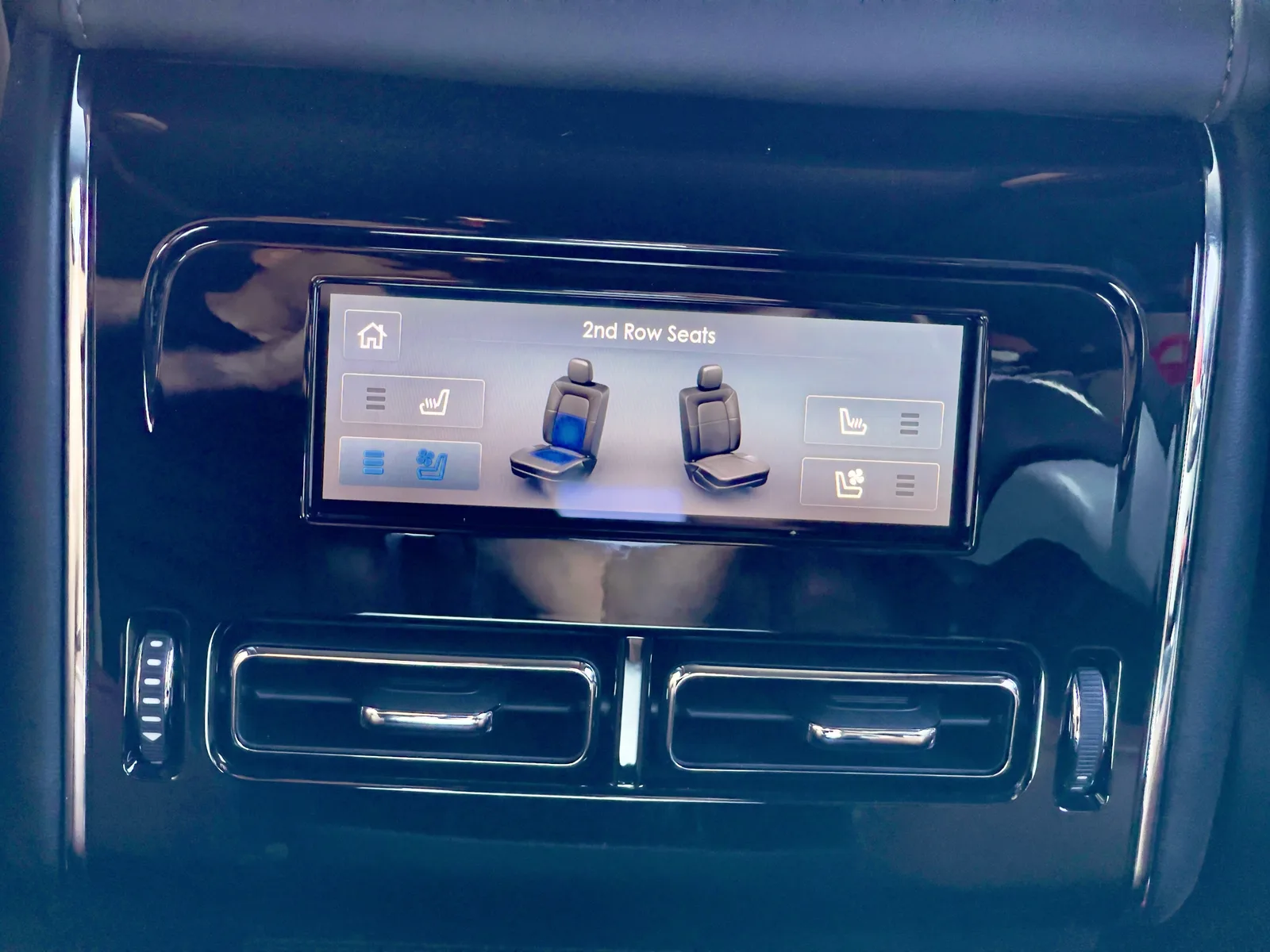 On Cloud 9: 2022 Lincoln Aviator Reserve I AWD