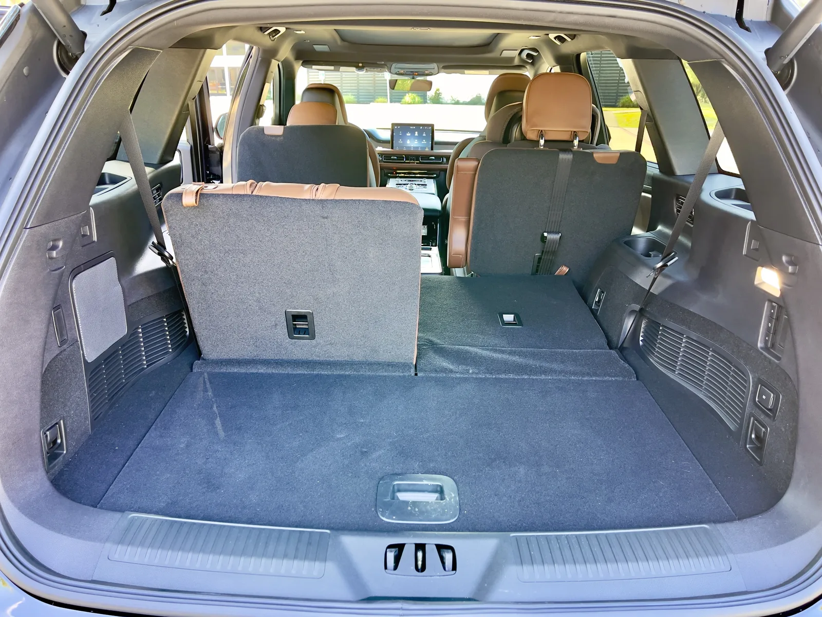 On Cloud 9: 2022 Lincoln Aviator Reserve I AWD