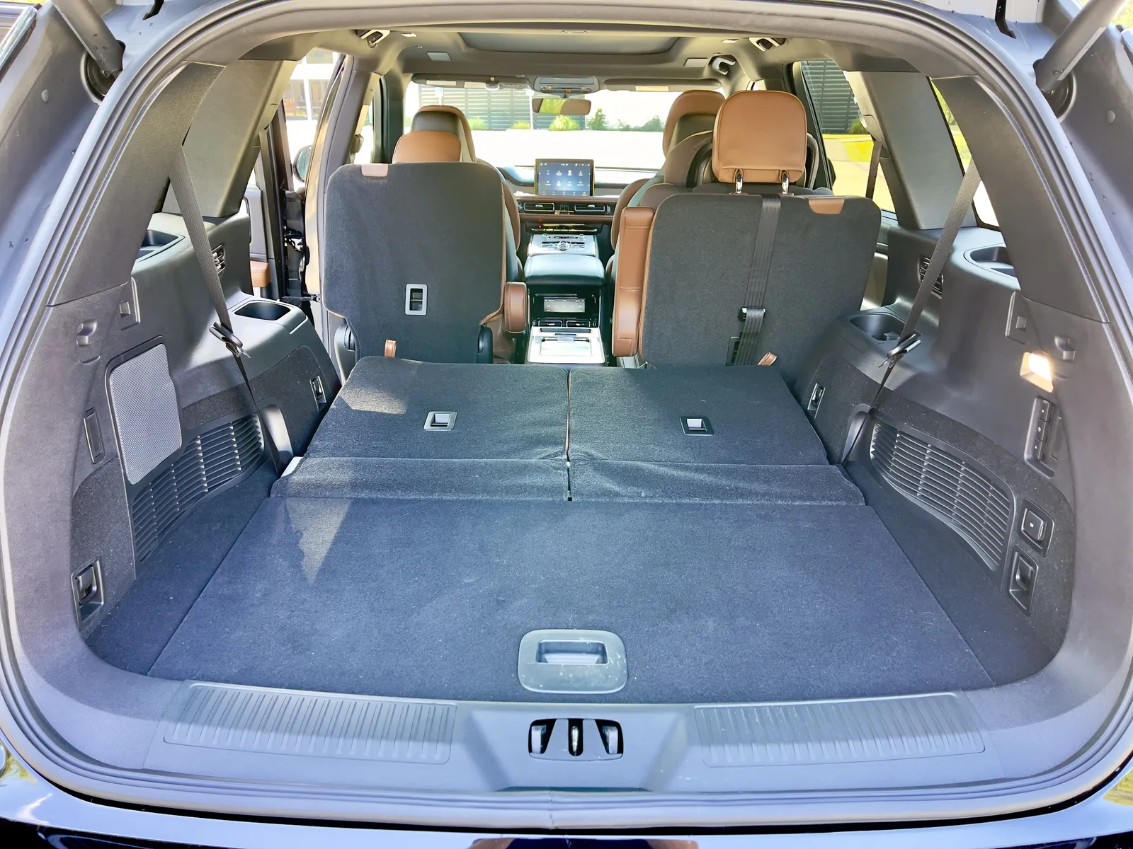 On Cloud 9: 2022 Lincoln Aviator Reserve I AWD