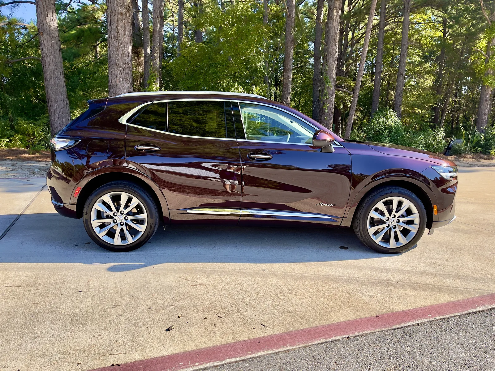 Better than Mazda CX-50? 2022 Buick Envision Avenir