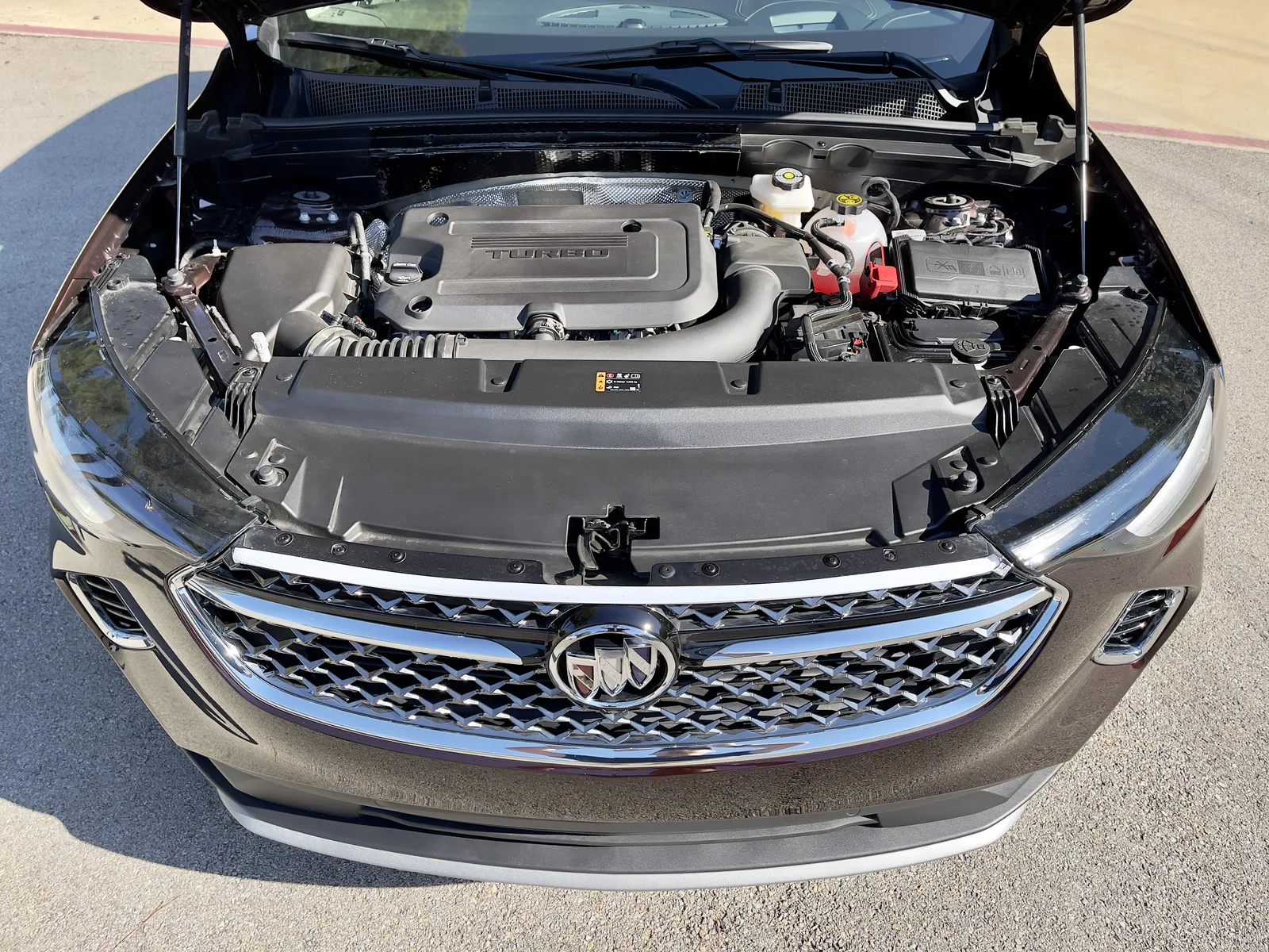 Better than Mazda CX-50? 2022 Buick Envision Avenir