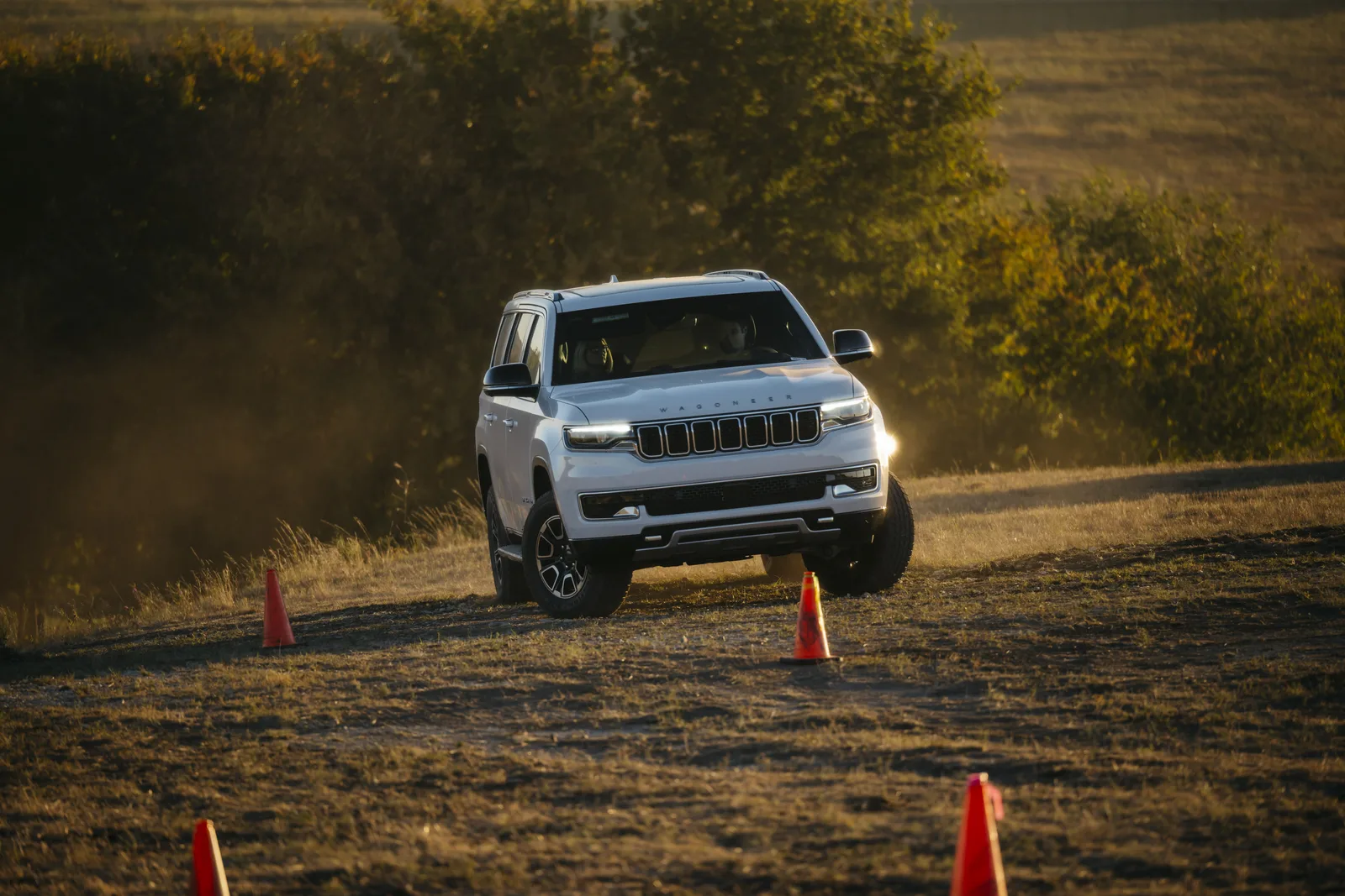 No More Hemi? 2023 Grand Wagoneer L Quick Take