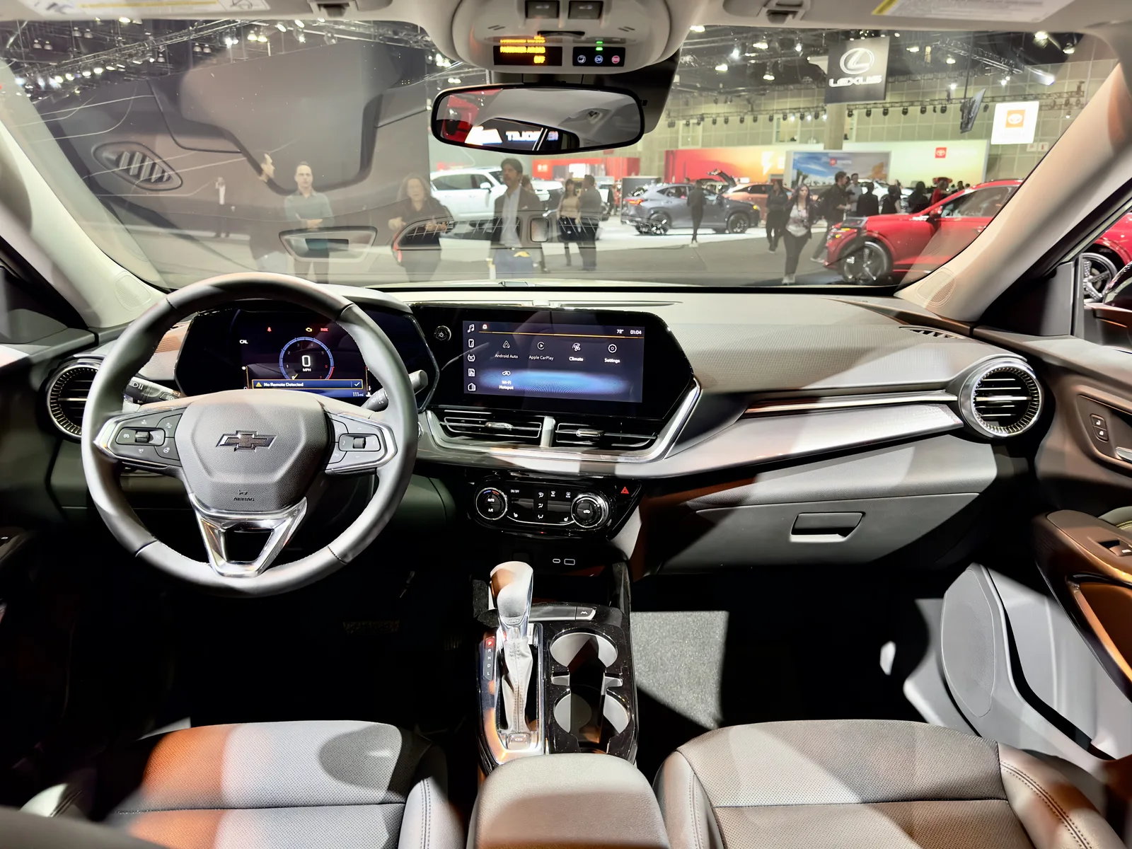 2024 Chevrolet Trax: A Pleasant, Inexpensive Surprise!
