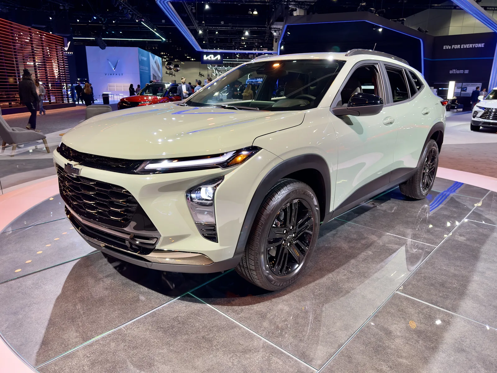 2024 Chevrolet Trax: A Pleasant, Inexpensive Surprise!