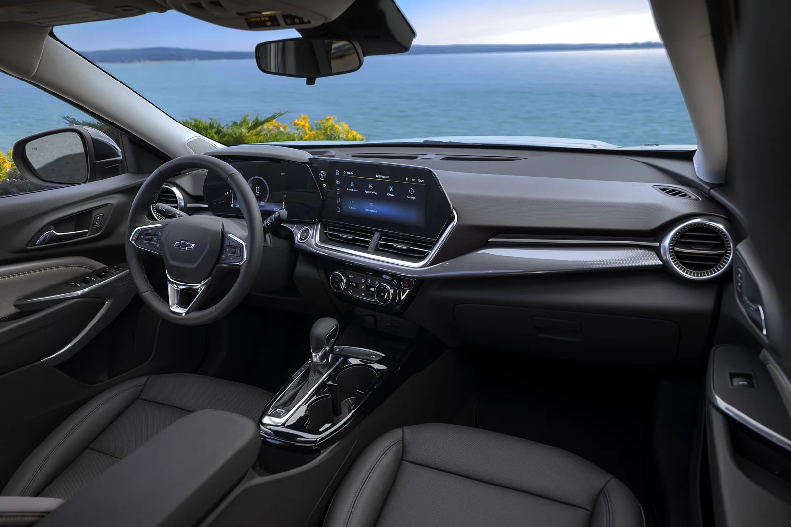 2024 Chevrolet Trax: A Pleasant, Inexpensive Surprise!