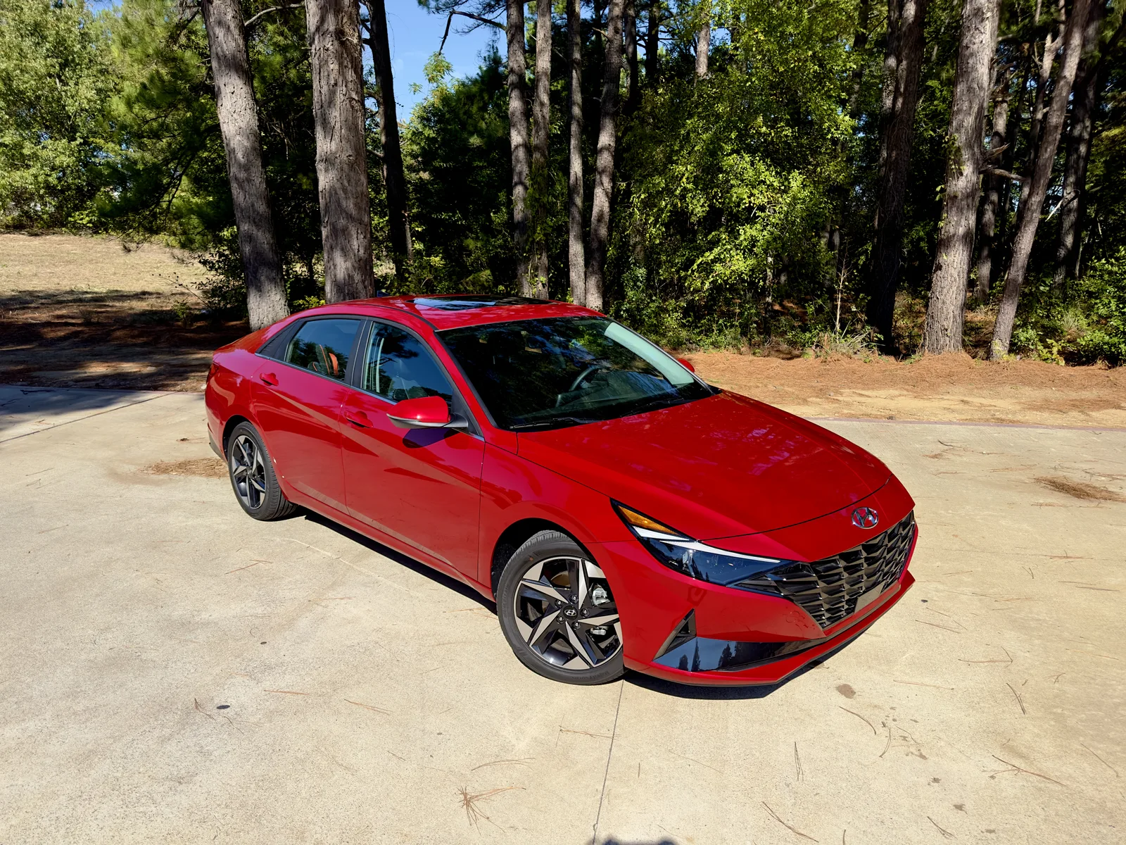 Better Value than a Honda Civic? We Test the 2023 Hyundai Elantra Limited