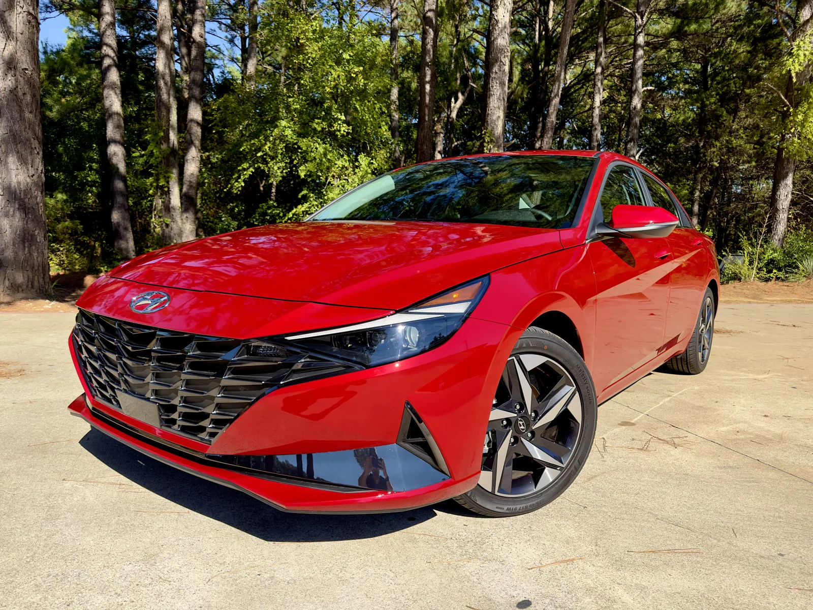 Better Value than a Honda Civic? We Test the 2023 Hyundai Elantra Limited