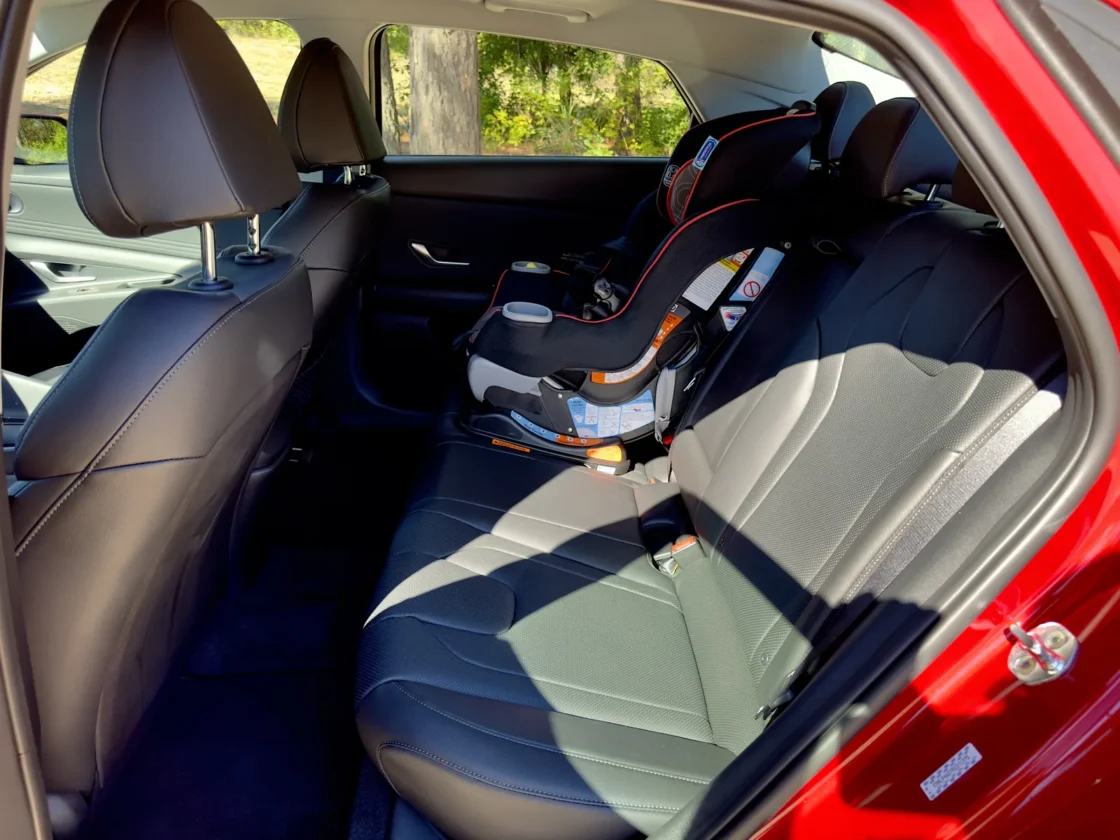 Better Value than a Honda Civic? We Test the 2023 Hyundai Elantra Limited