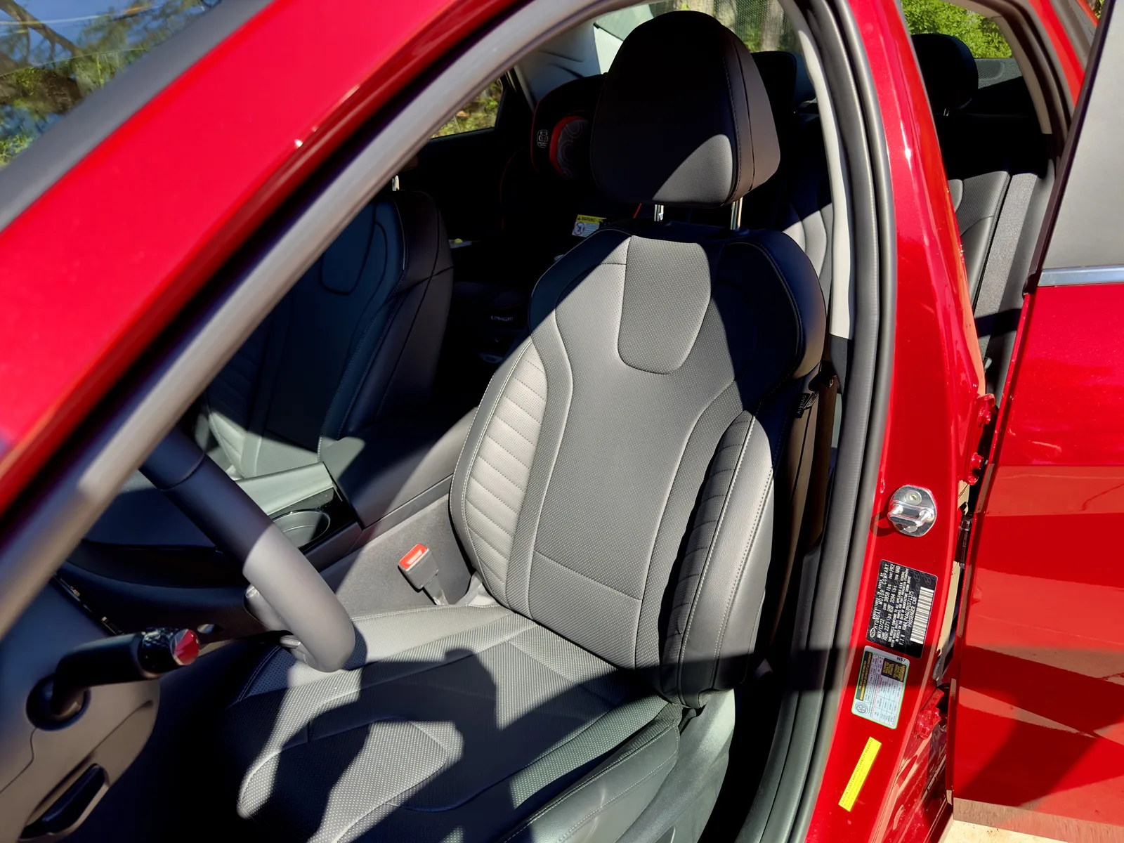 Better Value than a Honda Civic? We Test the 2023 Hyundai Elantra Limited