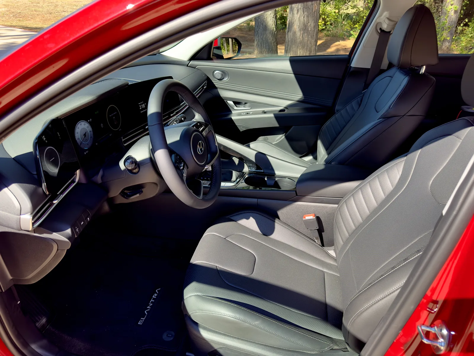 Better Value than a Honda Civic? We Test the 2023 Hyundai Elantra Limited
