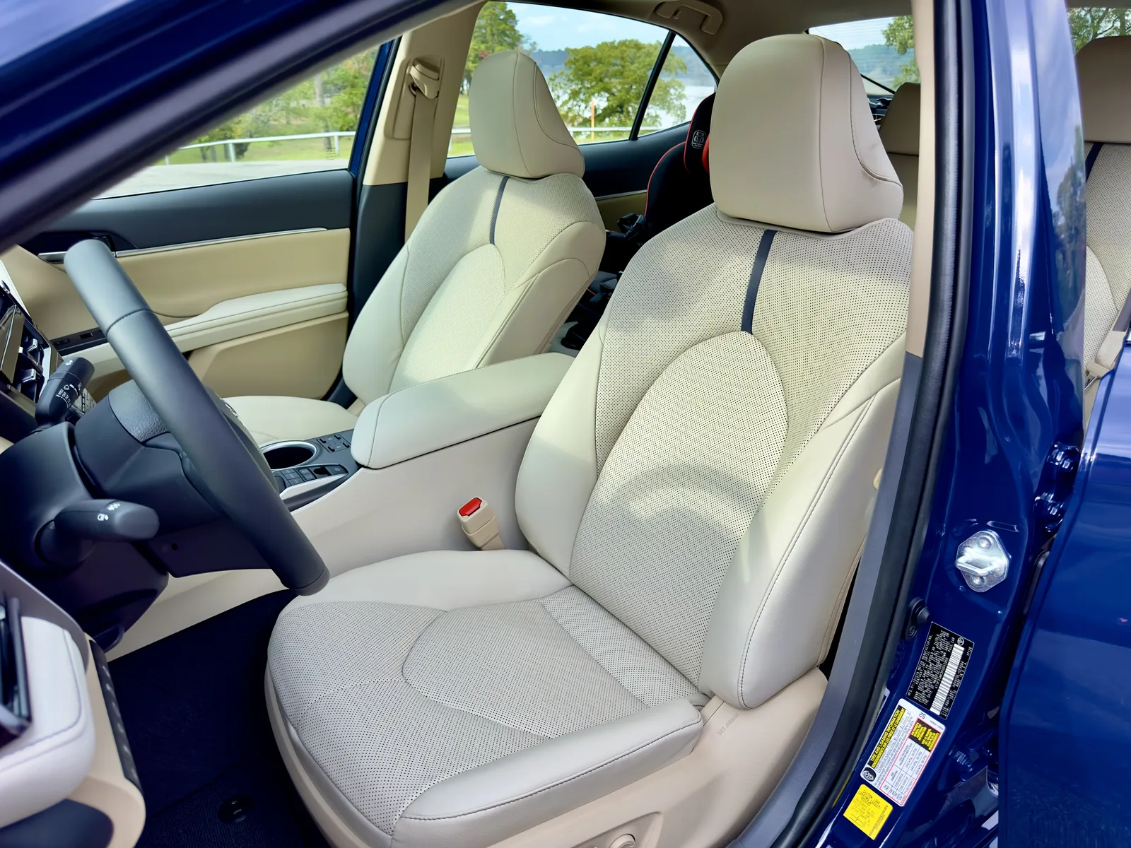 Dad-Mode Unlocked: 2023 Toyota Camry Hybrid