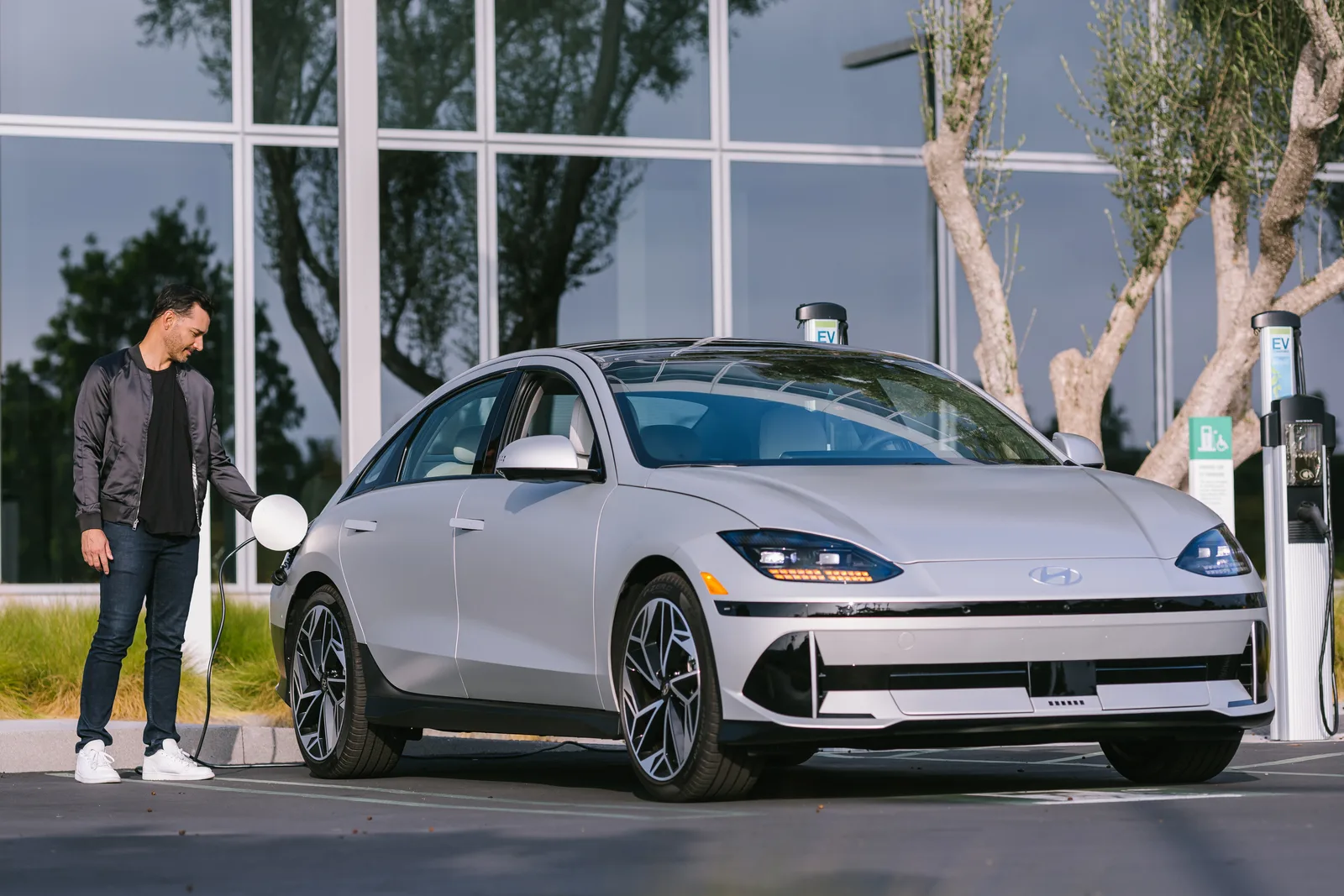 DON'T Call it a Sedan: 2023 Hyundai IONIQ 6