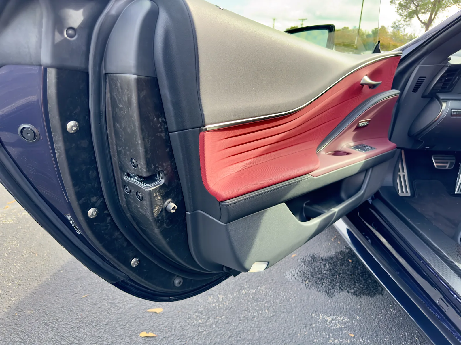Making an Impression: Testing the 2022 Lexus LC 500 Convertible