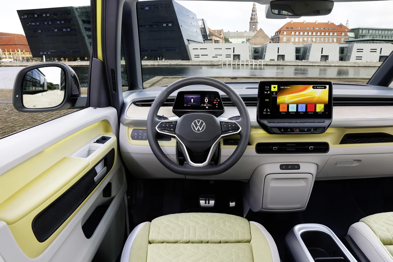 Modern Flower-Power: We Check out the VW ID.BUZZ at the LA Auto Show