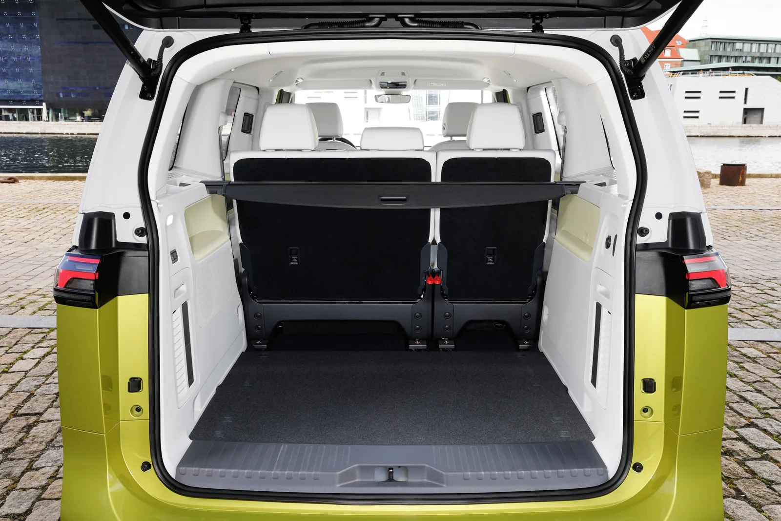 Modern Flower-Power: We Check out the VW ID.BUZZ at the LA Auto Show