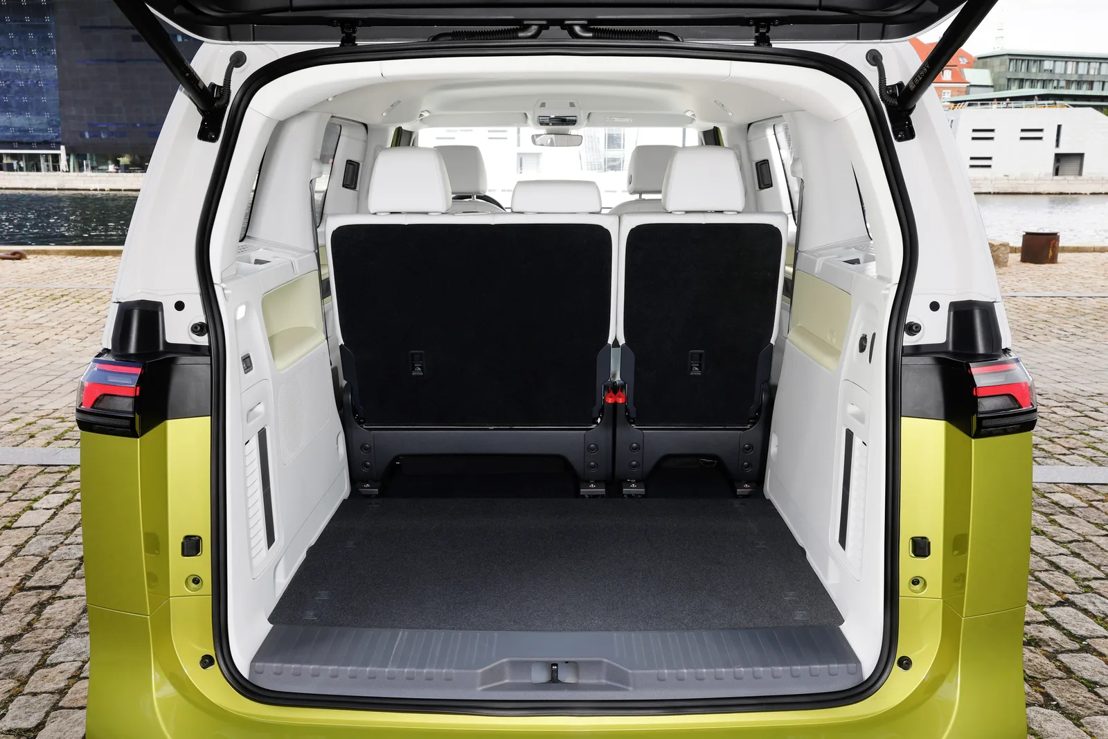 Modern Flower-Power: We Check out the VW ID.BUZZ at the LA Auto Show