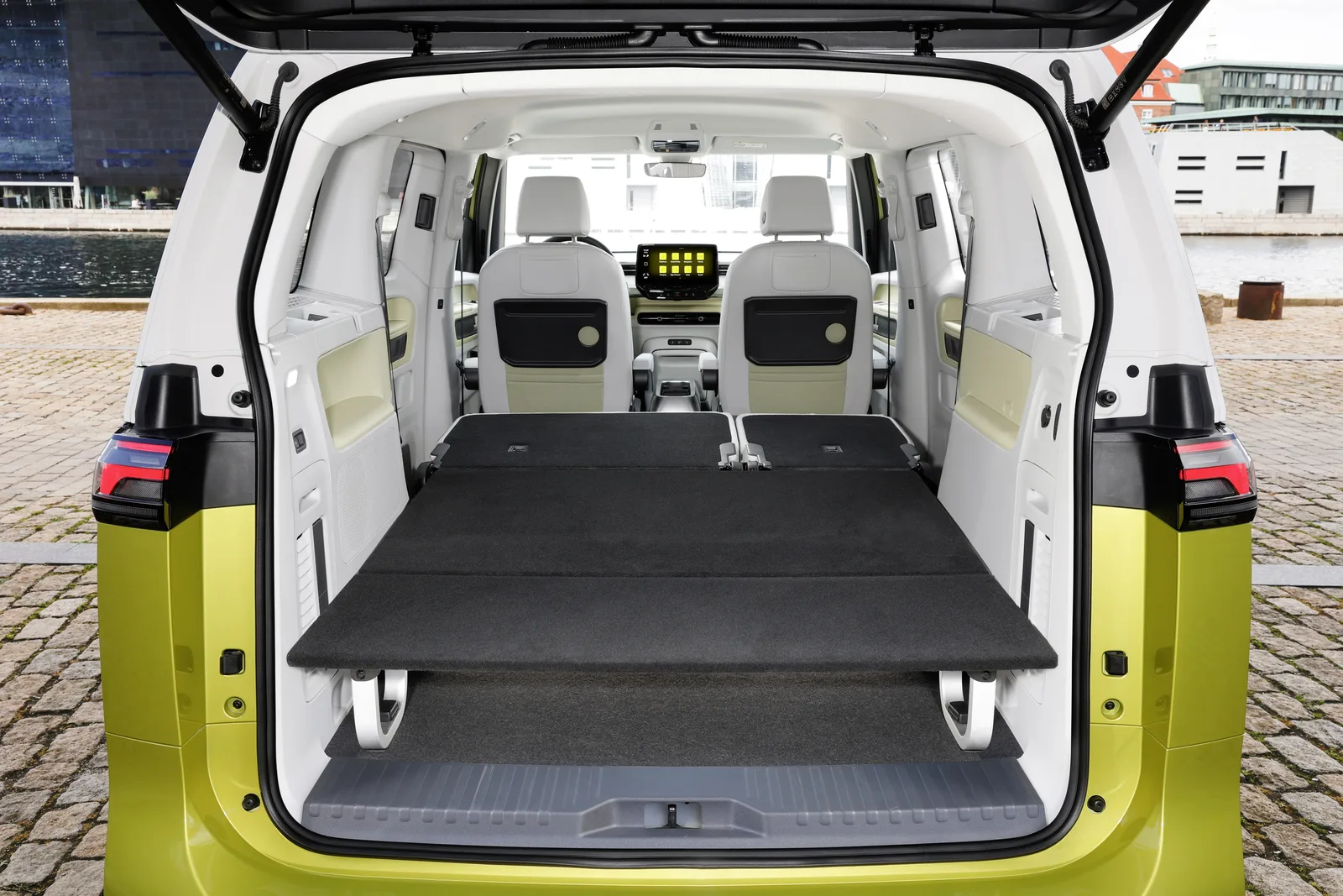 Modern Flower-Power: We Check out the VW ID.BUZZ at the LA Auto Show