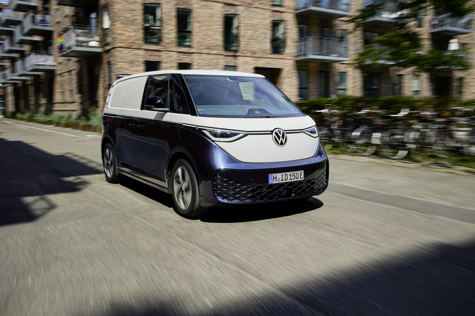 Modern Flower-Power: We Check out the VW ID.BUZZ at the LA Auto Show