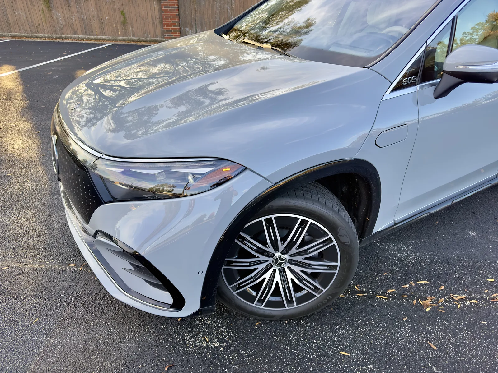 Better than a Tesla Model X? 2023 Mercedes-Benz EQS 580 4MATIC SUV