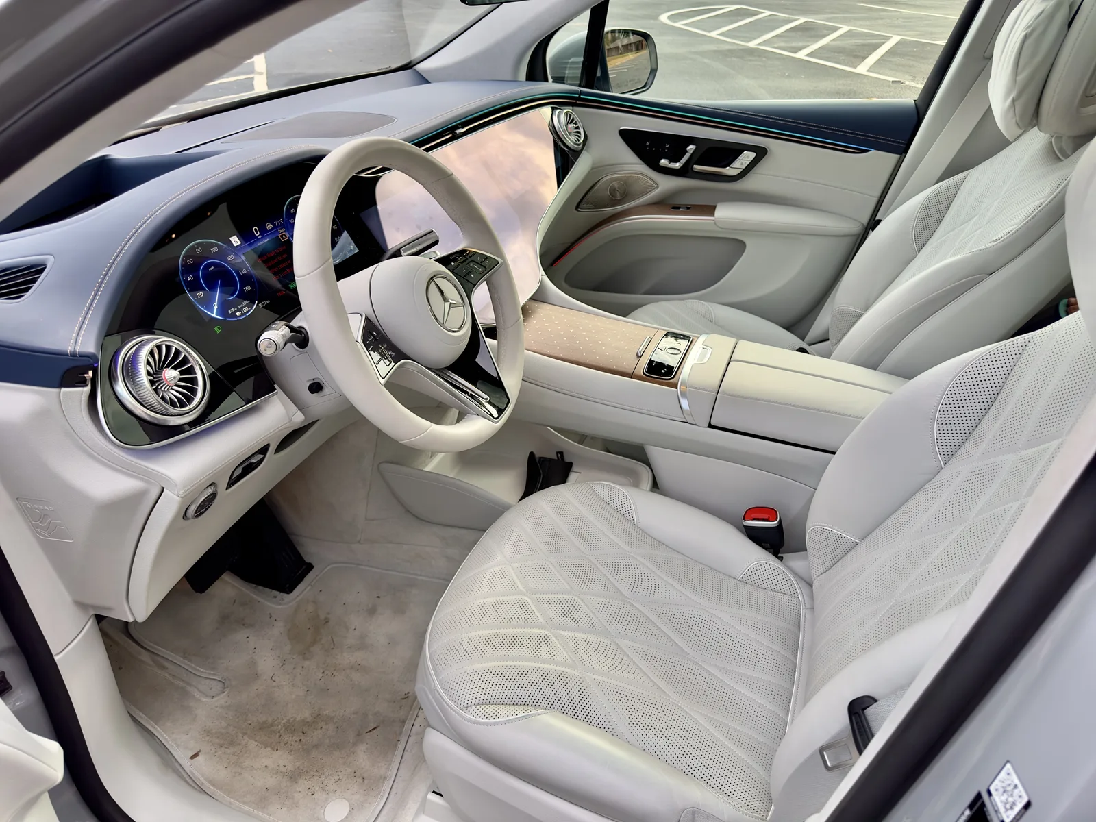 Better than a Tesla Model X? 2023 Mercedes-Benz EQS 580 4MATIC SUV