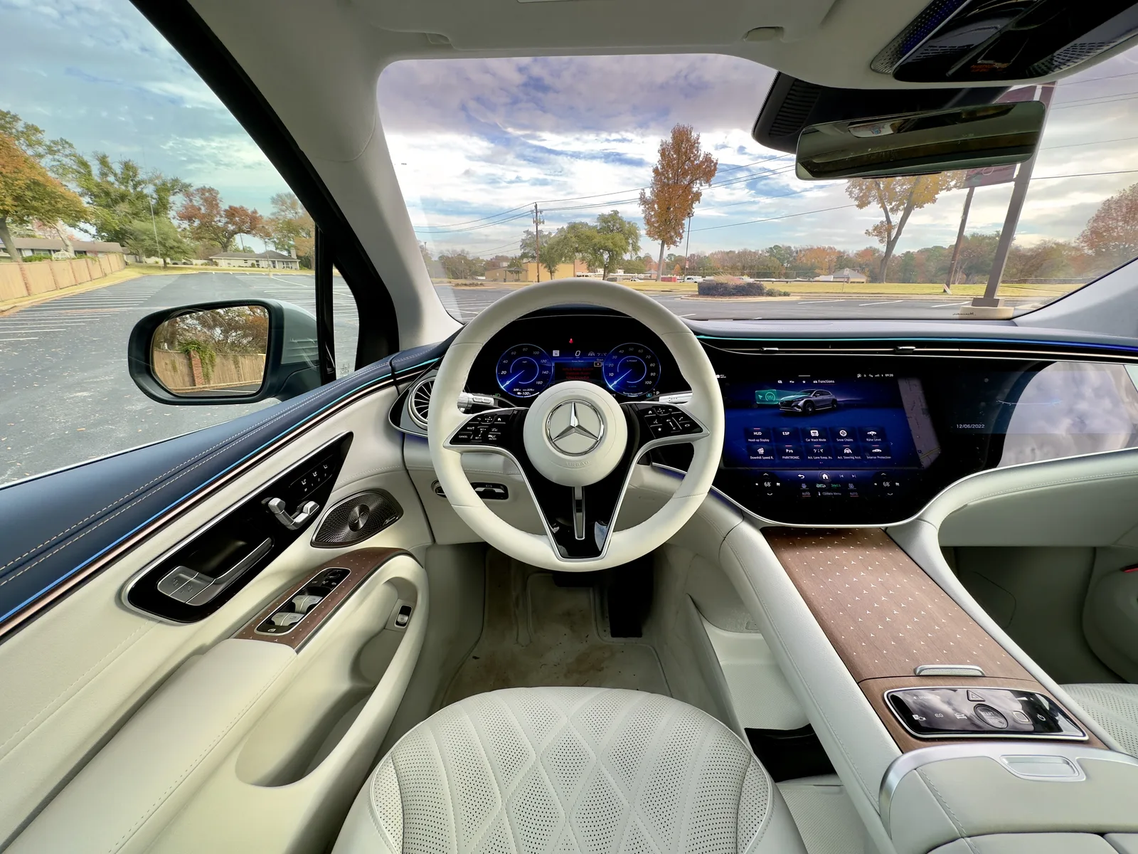Better than a Tesla Model X? 2023 Mercedes-Benz EQS 580 4MATIC SUV