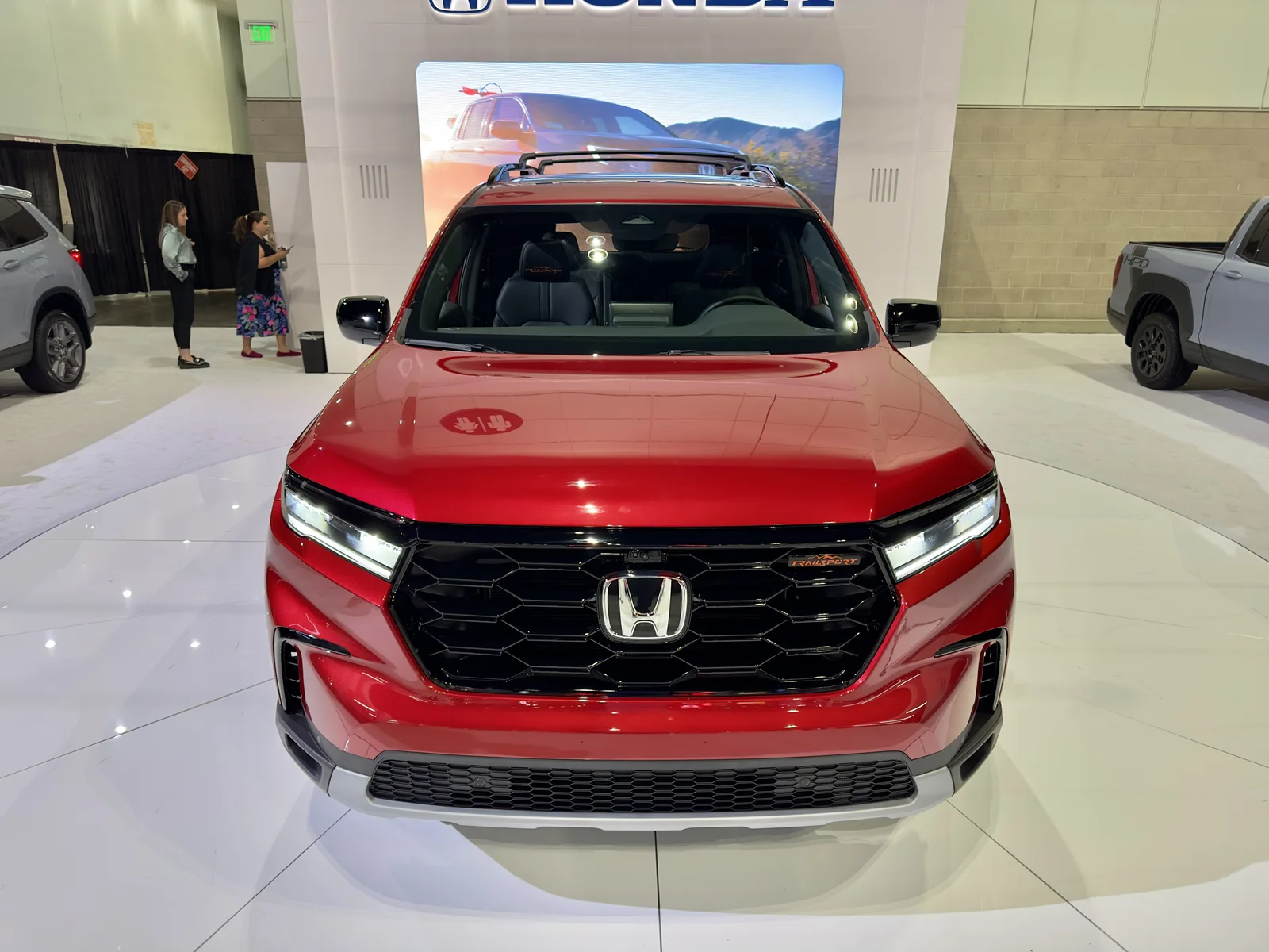 Honda's 3-Row Goes Rugged! 2023 Honda Pilot TrailSport