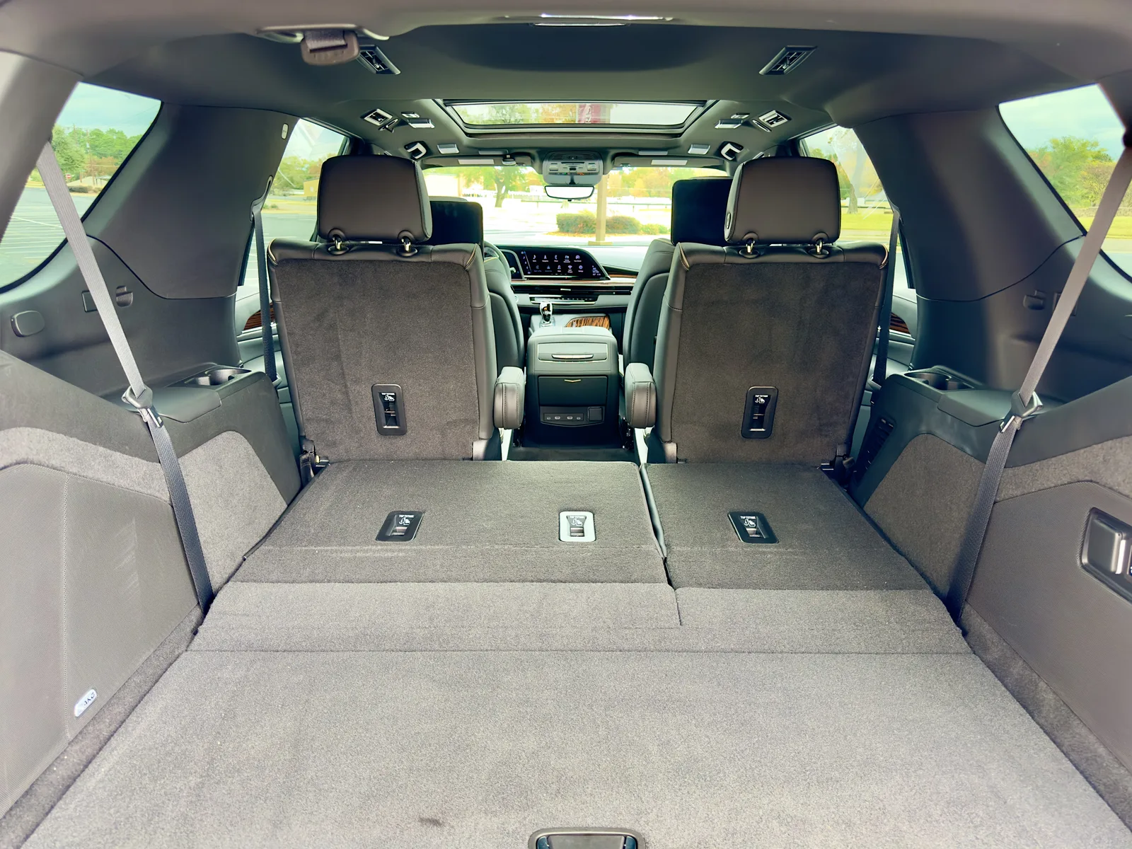 Large, American Luxury: We Drive the 2023 Cadillac Escalade