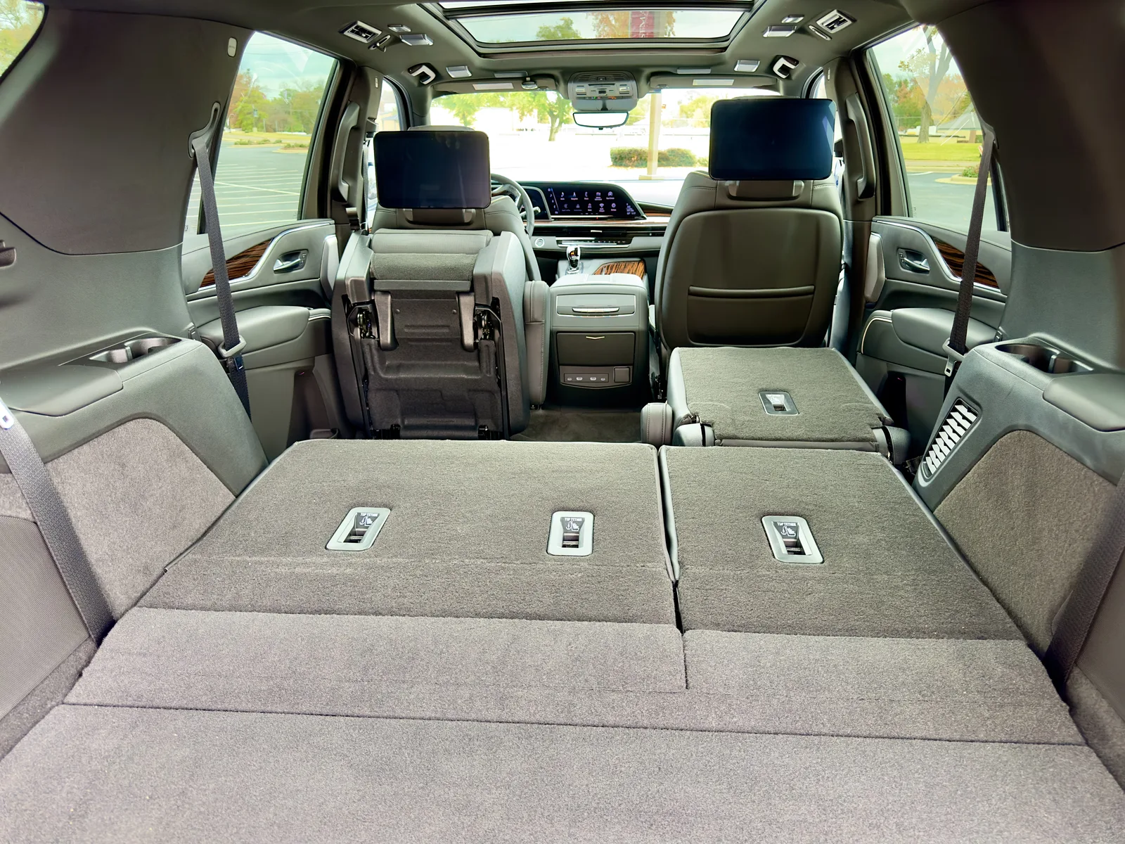 Large, American Luxury: We Drive the 2023 Cadillac Escalade