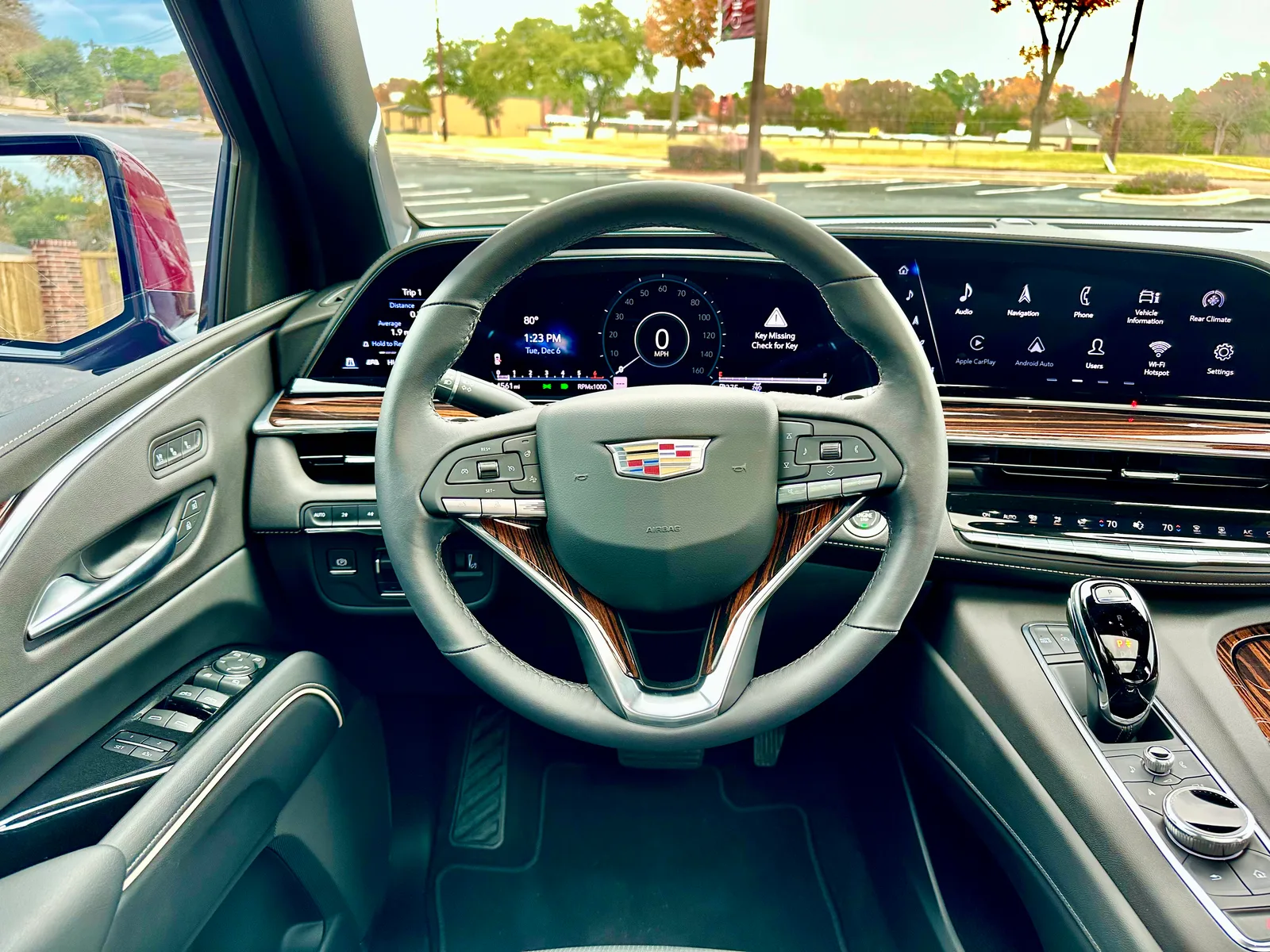 Large, American Luxury: We Drive the 2023 Cadillac Escalade
