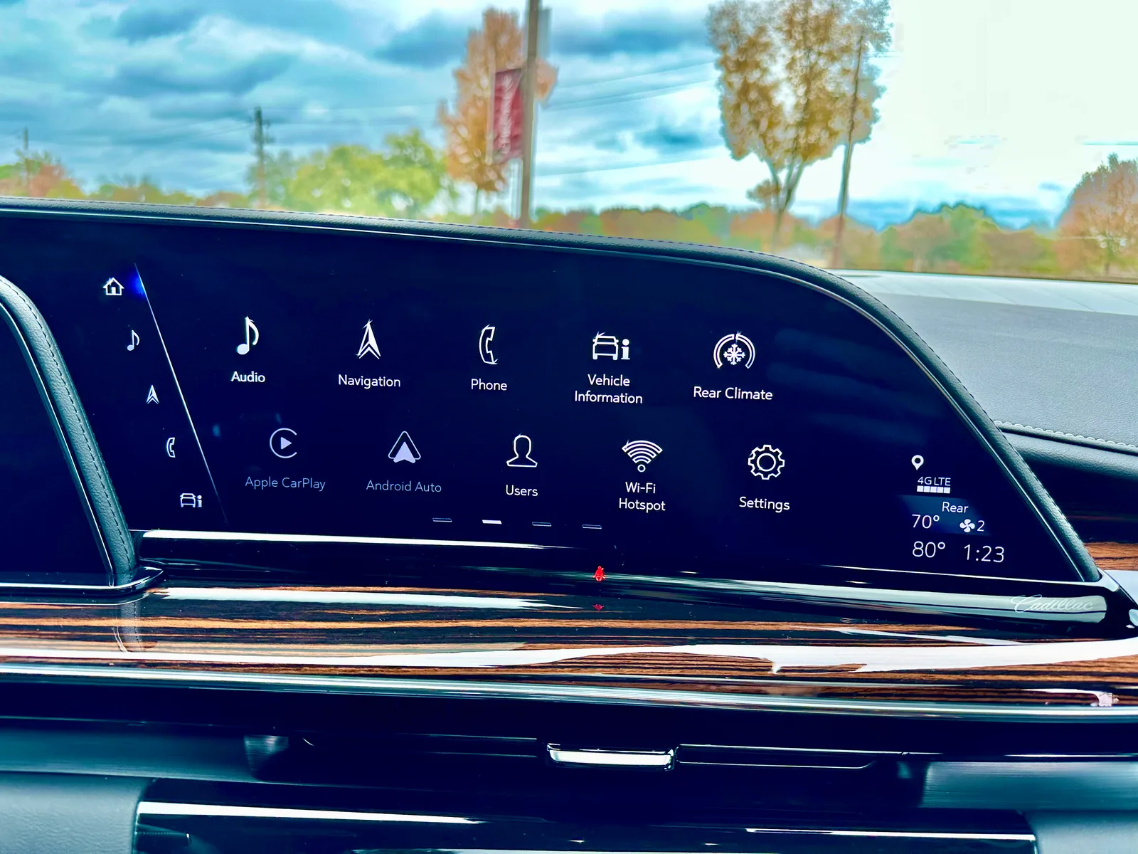 Large, American Luxury: We Drive the 2023 Cadillac Escalade