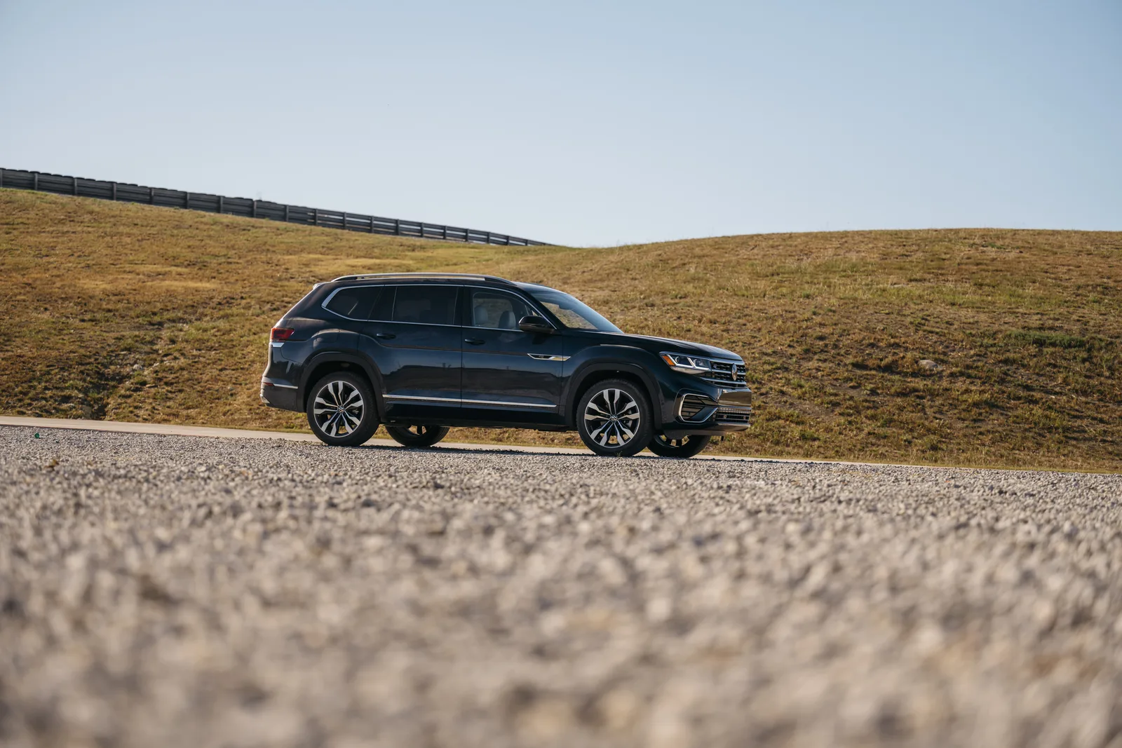 Quick Drive in the 2022 VW Atlas V6 SEL Premium R-Line