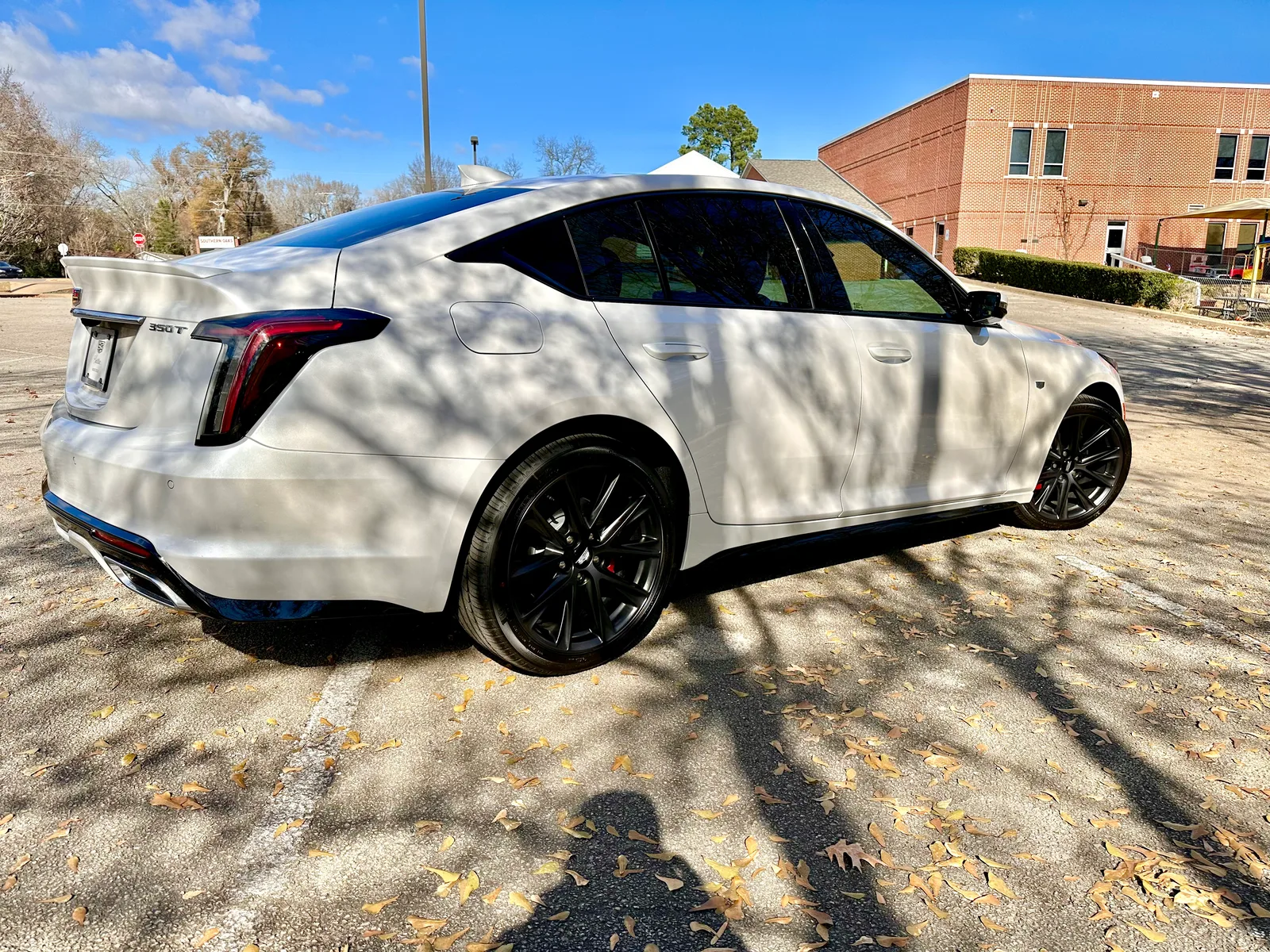 2023 Cadillac CT5 Sport: A Beautiful and Luxurious Sedan in a Sea of Crossovers