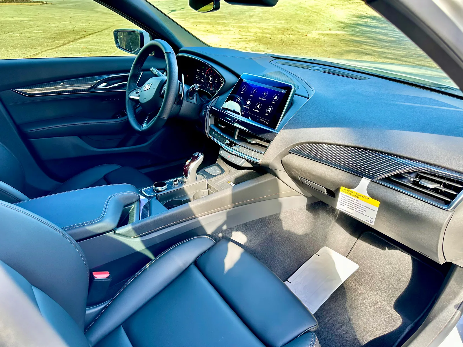 2023 Cadillac CT5 Sport: A Beautiful and Luxurious Sedan in a Sea of Crossovers