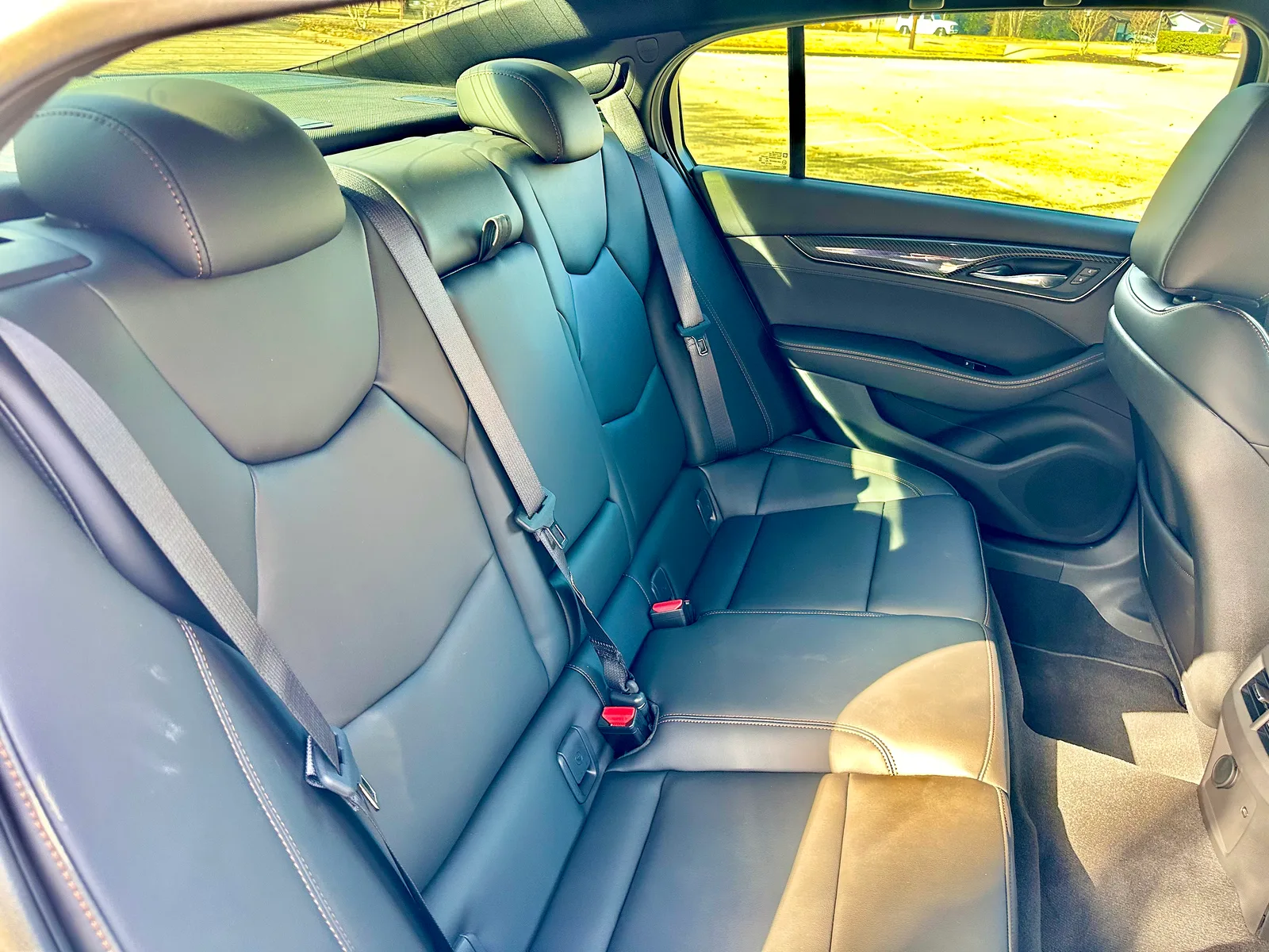 2023 Cadillac CT5 Sport: A Beautiful and Luxurious Sedan in a Sea of Crossovers