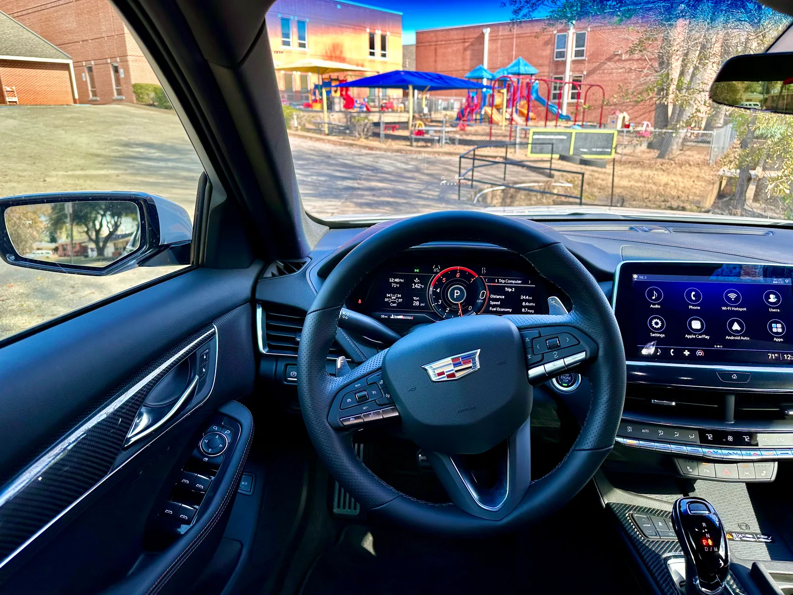 2023 Cadillac CT5 Sport: A Beautiful and Luxurious Sedan in a Sea of Crossovers