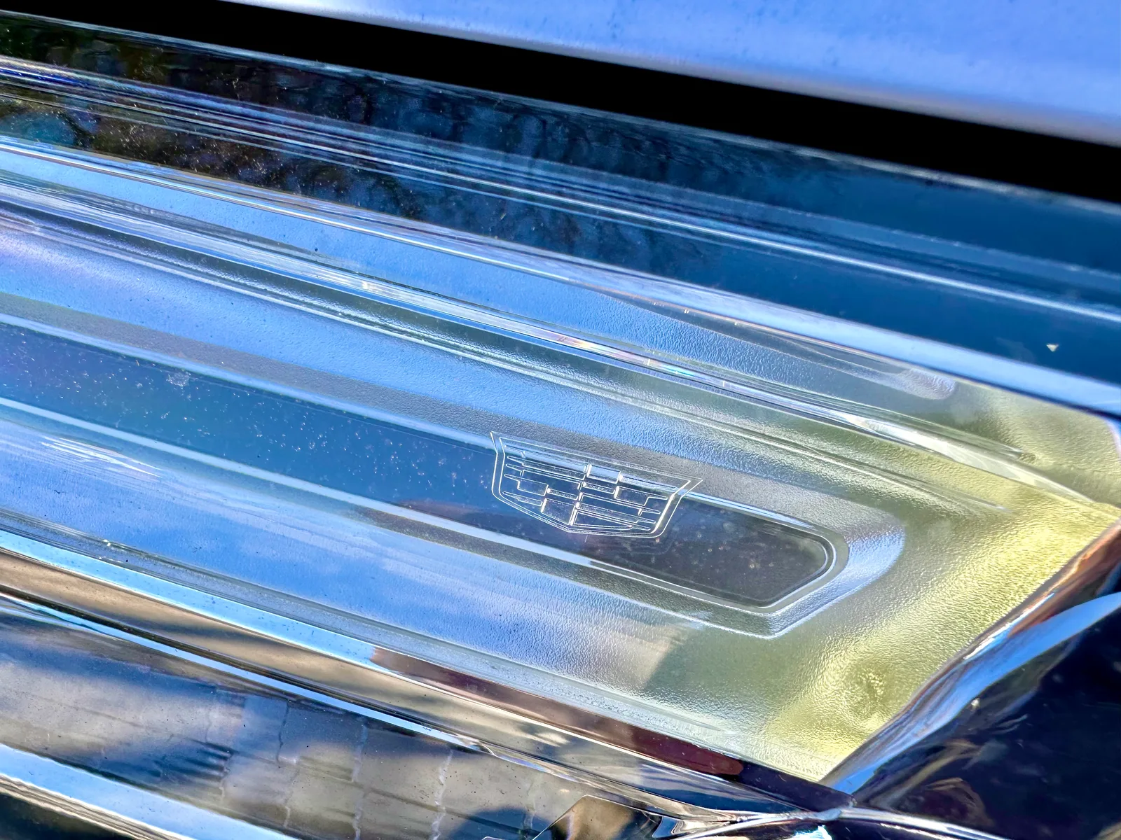 2023 Cadillac XT5 Sport: Caddy's Best-Selling Crossover - AND WE CAN SEE WHY