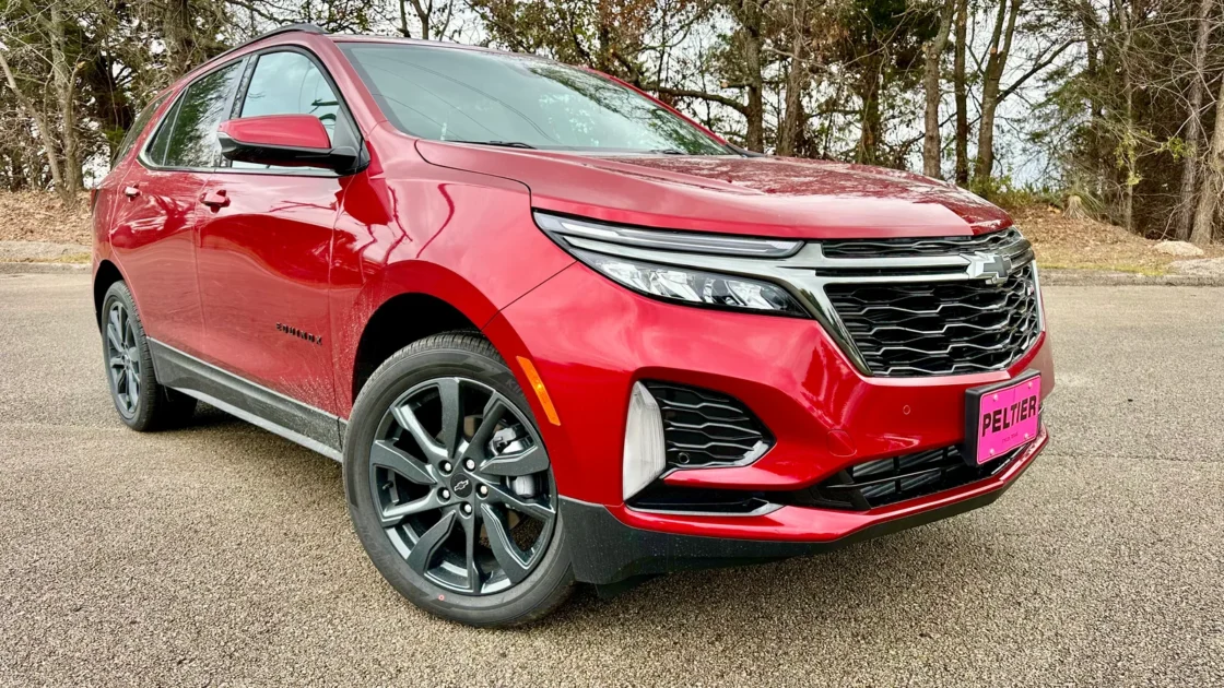 2023 Chevrolet Equinox RS AWD: A Sporty and Efficient Crossover SUV