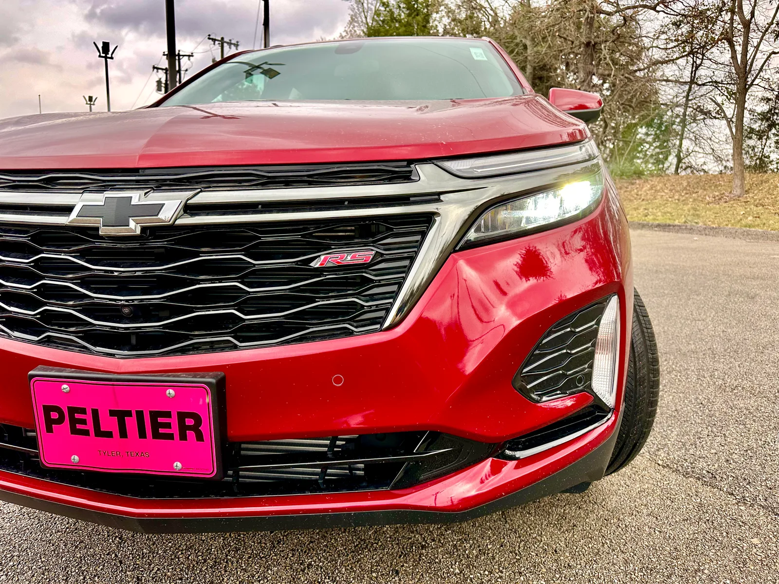 2023 Chevrolet Equinox RS AWD: A Sporty and Efficient Crossover SUV