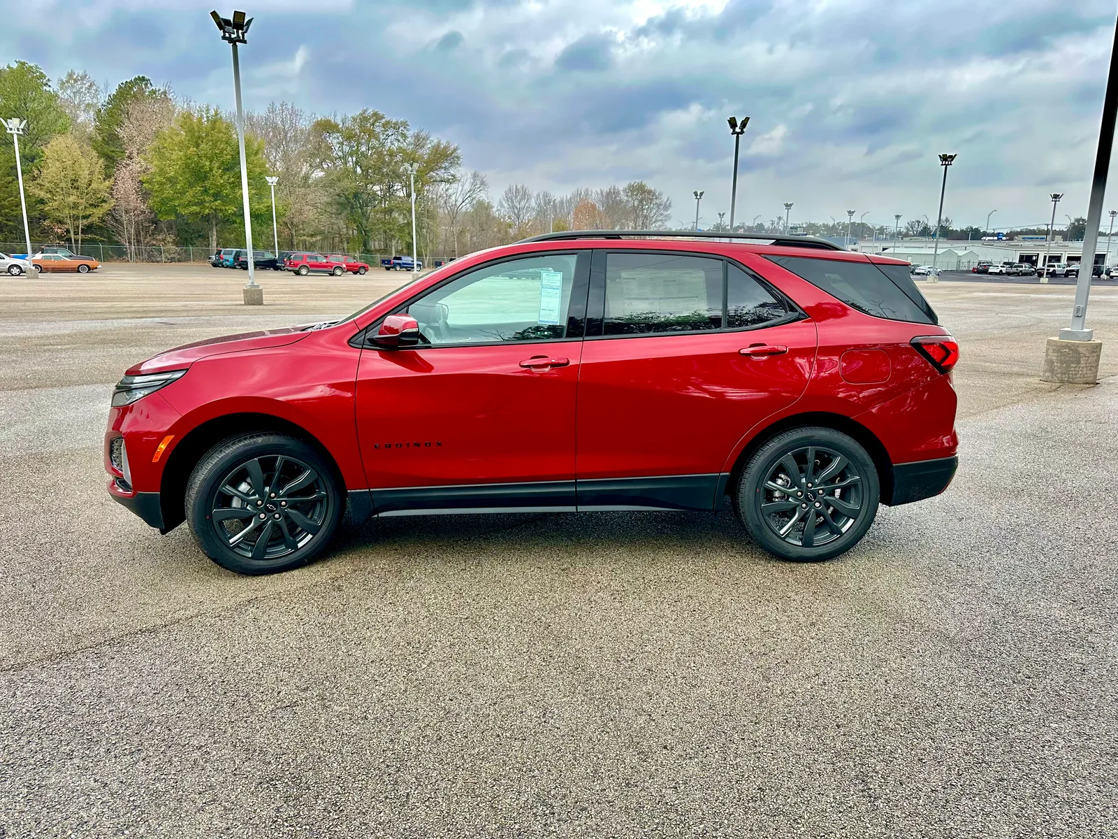 2023 Chevrolet Equinox RS AWD: A Sporty and Efficient Crossover SUV