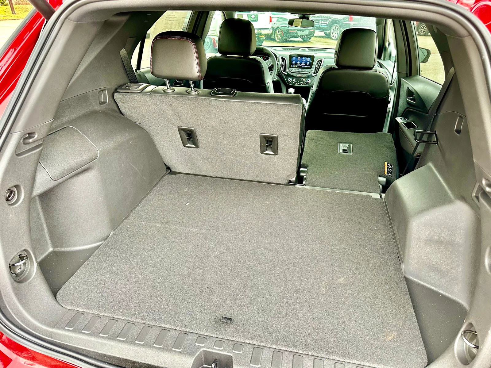 2023 Chevrolet Equinox RS AWD: A Sporty and Efficient Crossover SUV