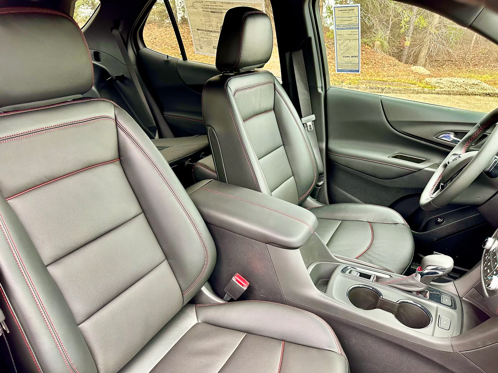 2023 Chevrolet Equinox RS AWD: A Sporty and Efficient Crossover SUV