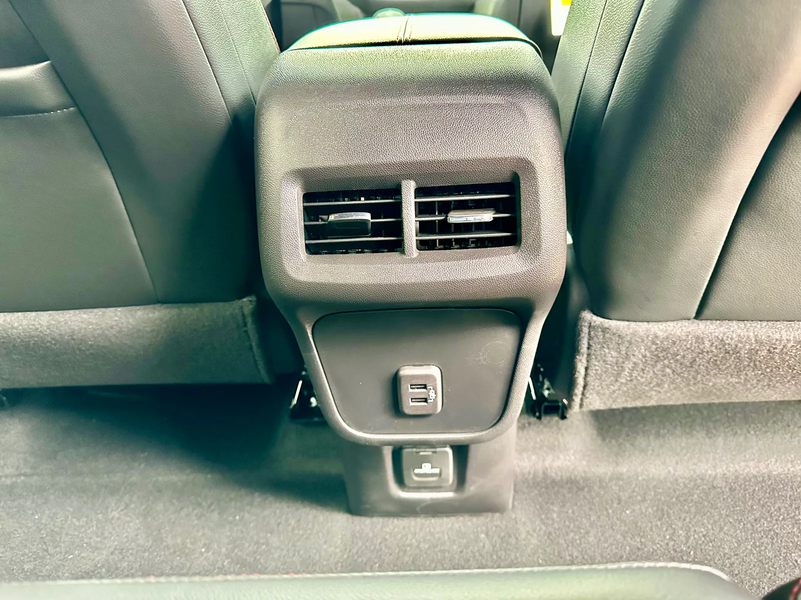 2023 Chevrolet Equinox RS AWD: A Sporty and Efficient Crossover SUV