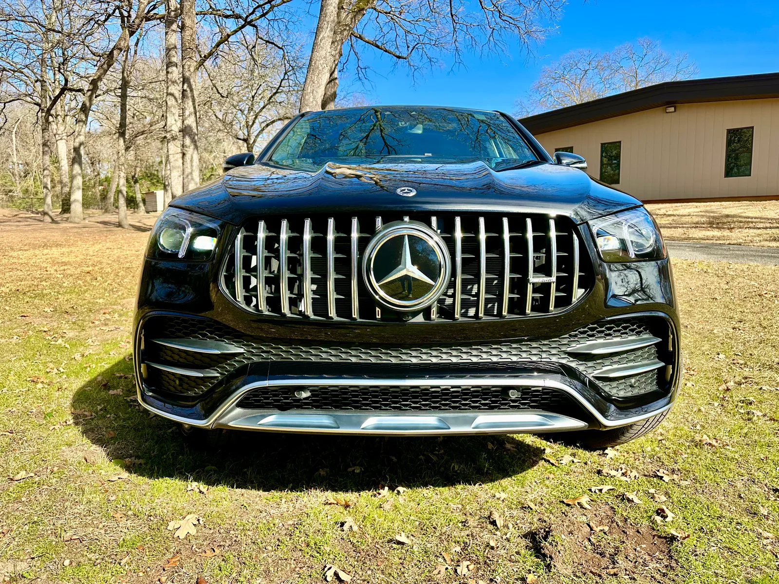 2023 Mercedes-AMG GLE 53: A Beautiful Luxury SUV with AMG Power