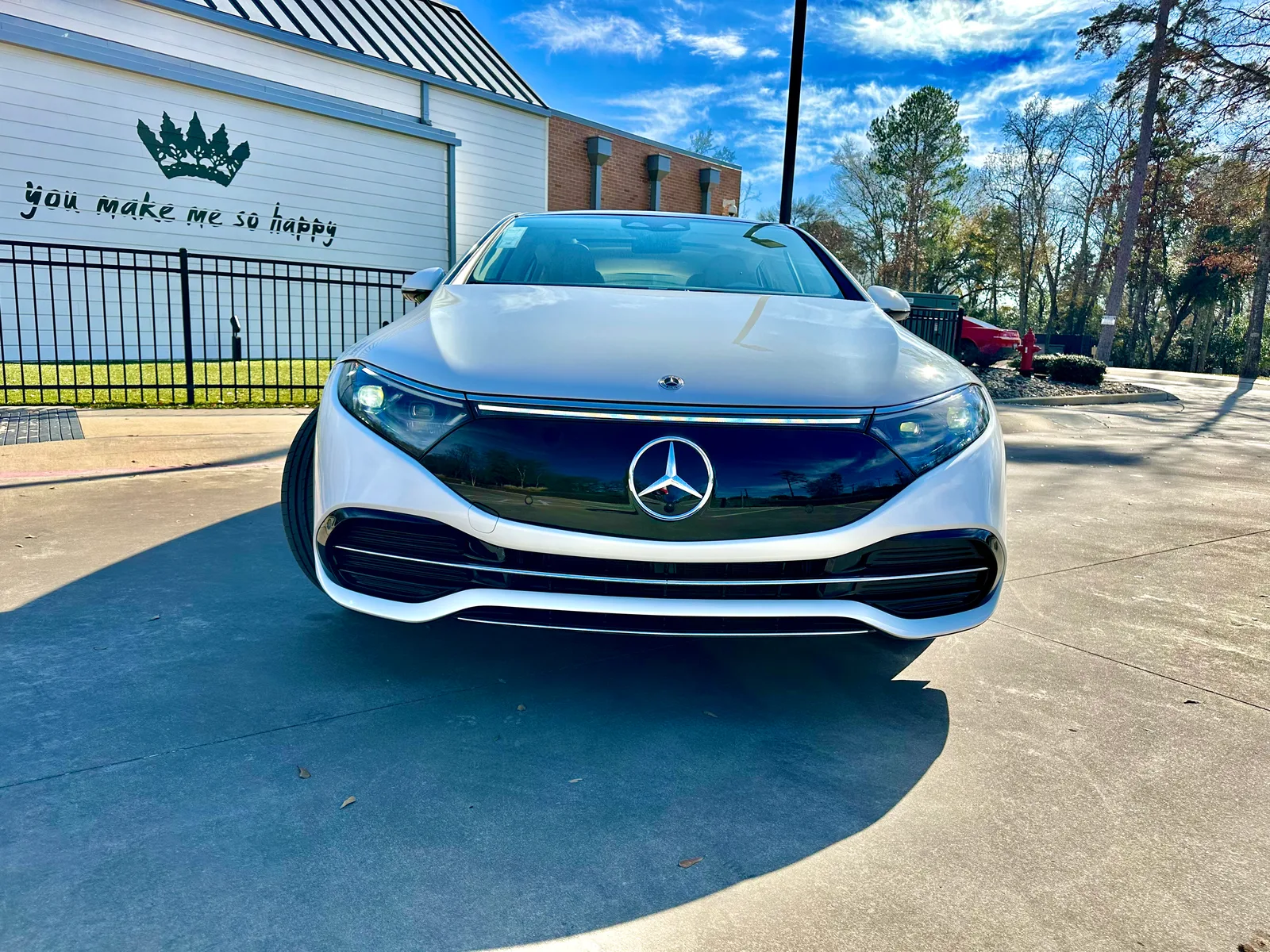 2023 Mercedes-Benz EQS 450+: More Luxurious than a Tesla Model S