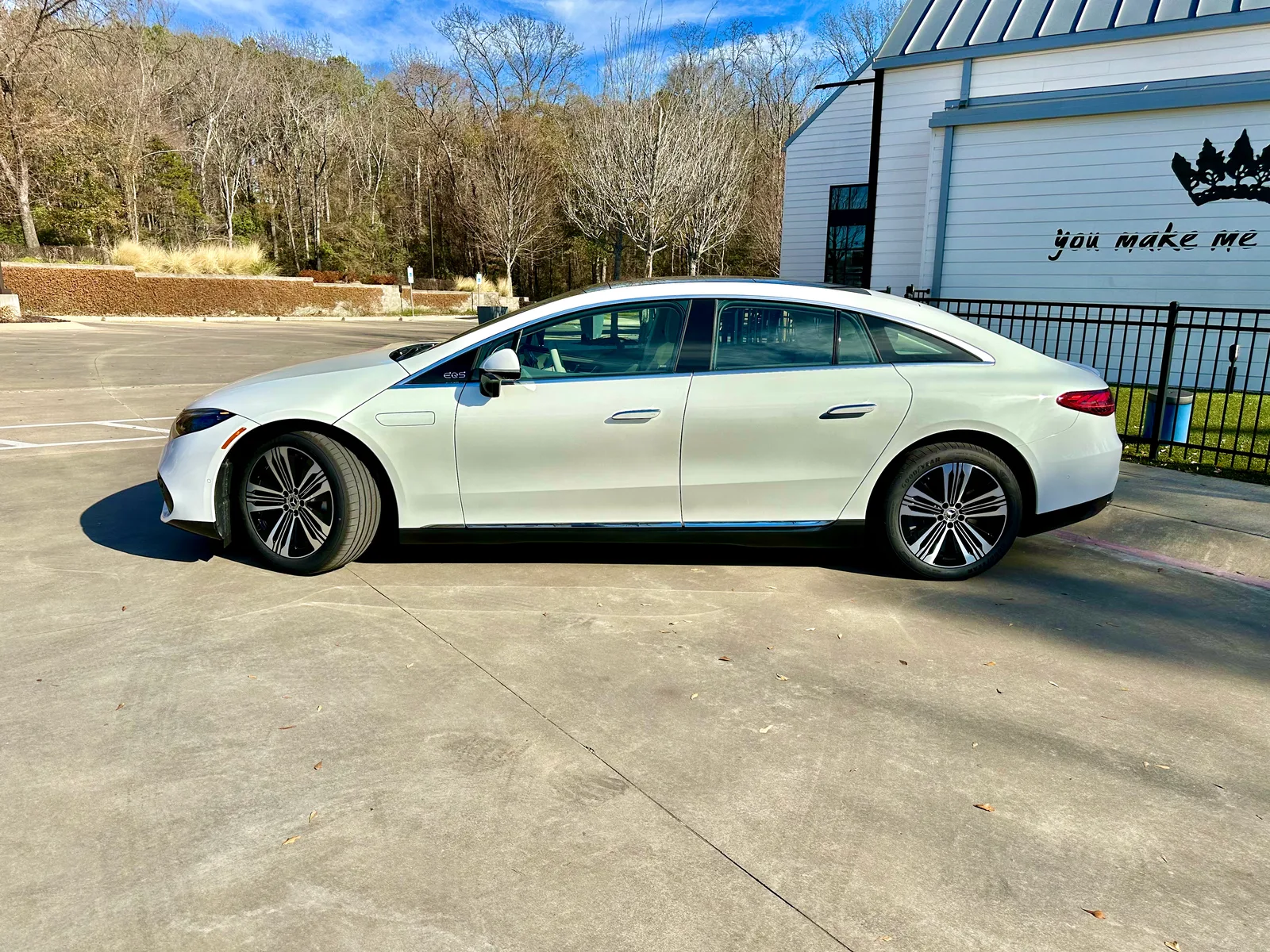 2023 Mercedes-Benz EQS 450+: More Luxurious than a Tesla Model S